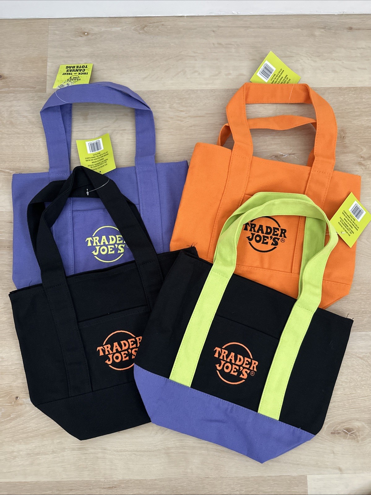 Trader Joes Mini Canvas Tote Bag Set of 4 Halloween trick or treat