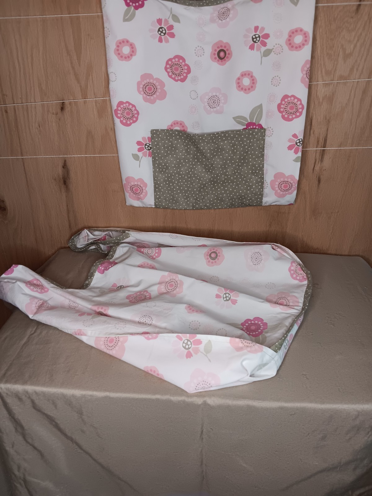New handmade Reusable Market Bag Foldable with pocket Cotton Fabric