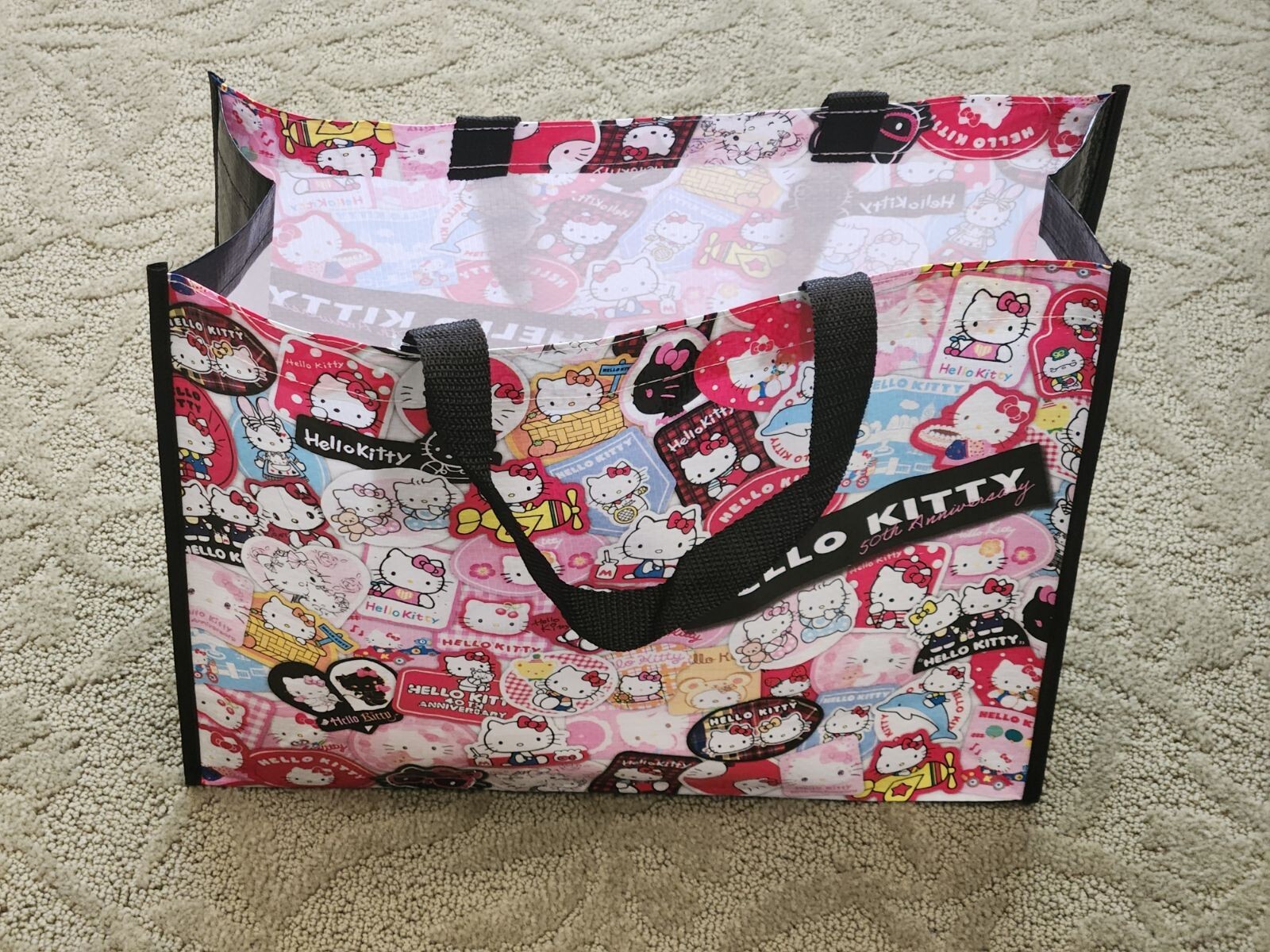 Sanrio HELLO KITTY reusable shopping/tote bag NEW!