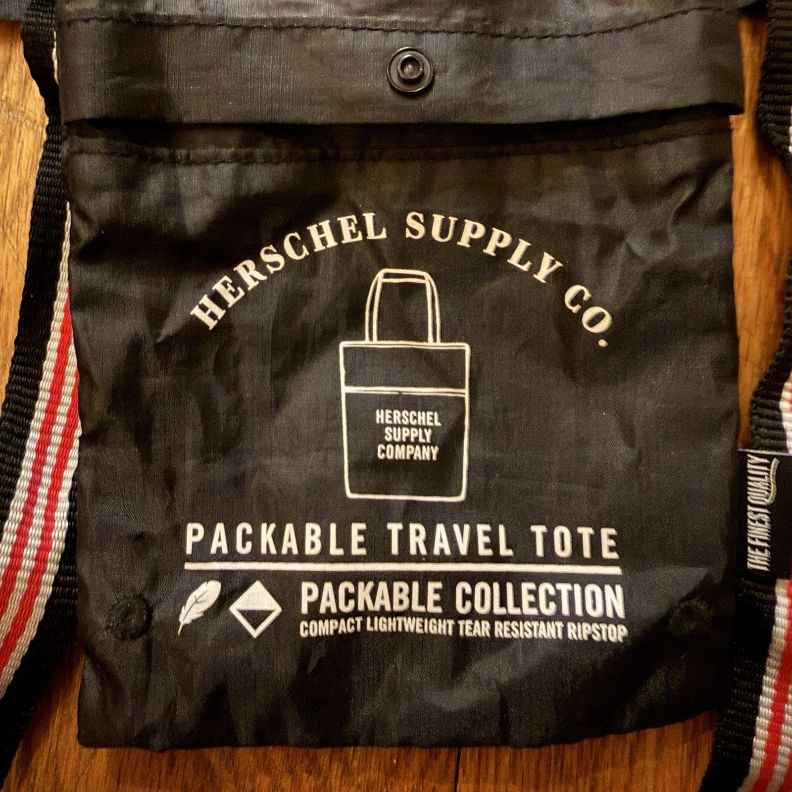 Herschel Reuseable Packable Tote Bag Red Black Striped Handle