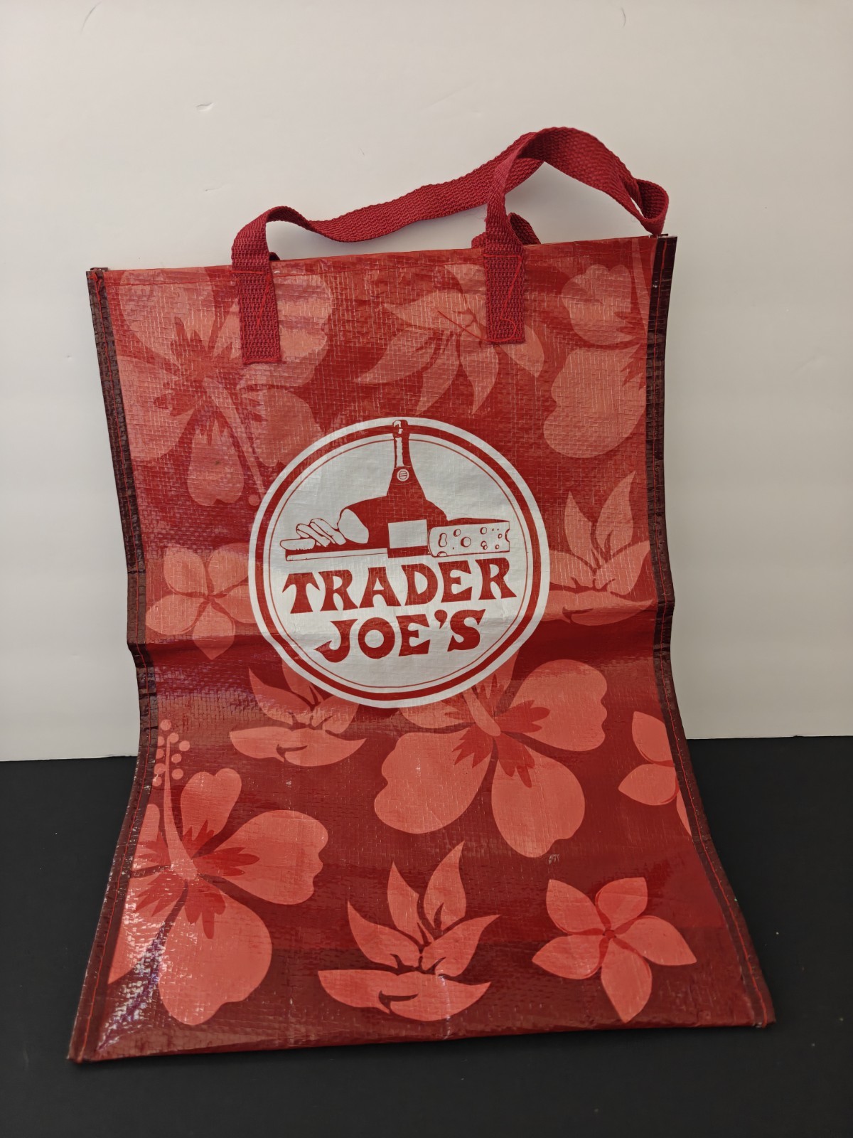 Trader Joe’s Reusable Shopping Bag Red Hibiscus Retired Tote Grocery