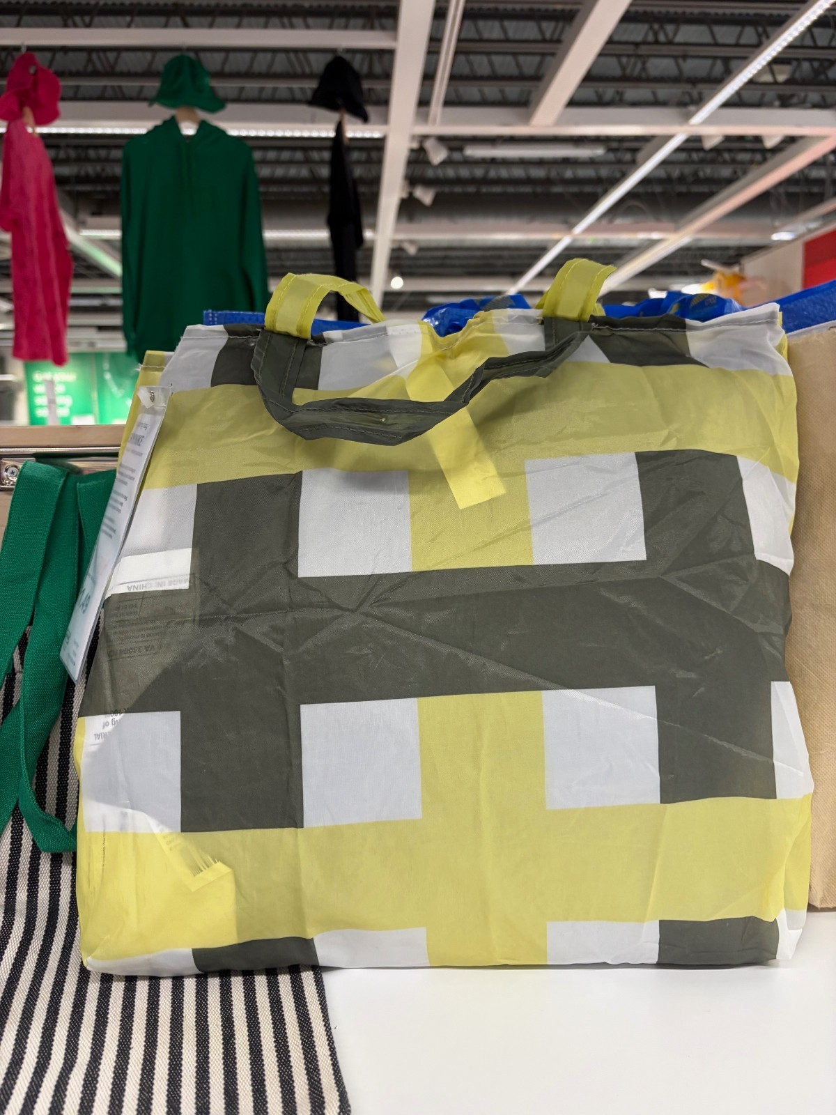 Skynke White/Multicolor Folds Pocket Shopping Tote Bag IKEA 30588777 305.887.77