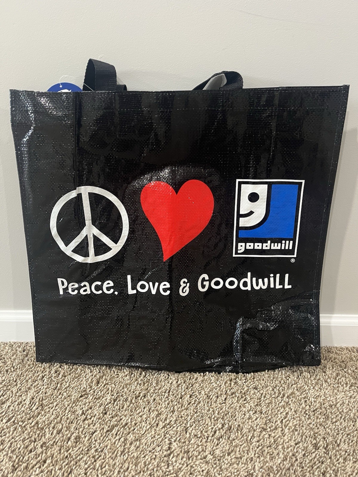 I Love Goodwill Shopping Bag 20″x18″x10″ NWT Reusable / Recyclable Red Heart