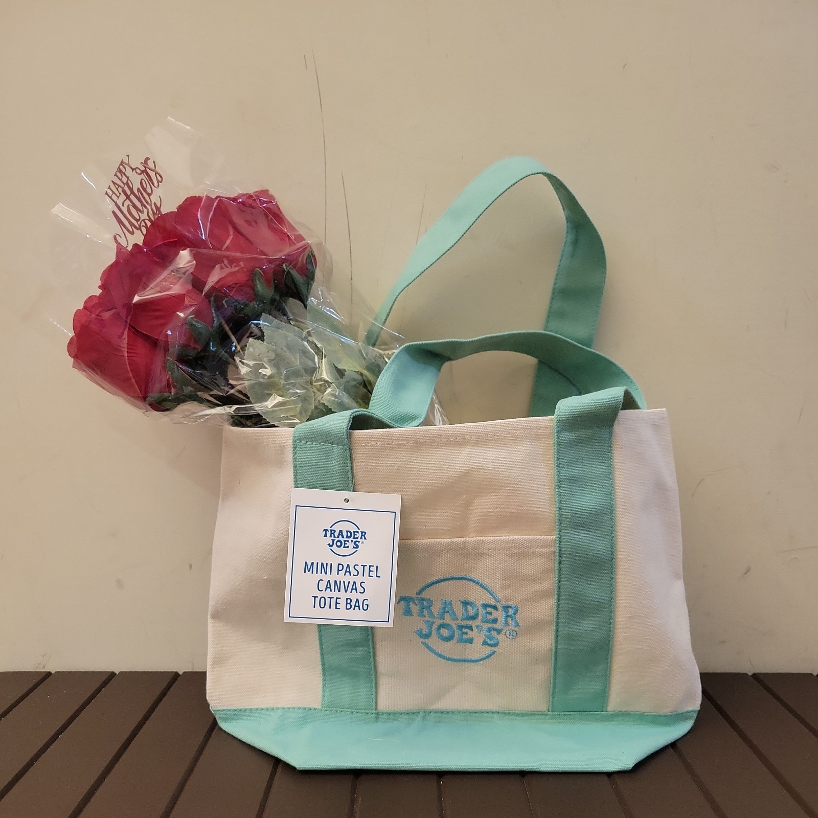 Mother’s Day gift – Trader Joe’s Mini Tote Bag + 10pcs Scented Rose Bouquet
