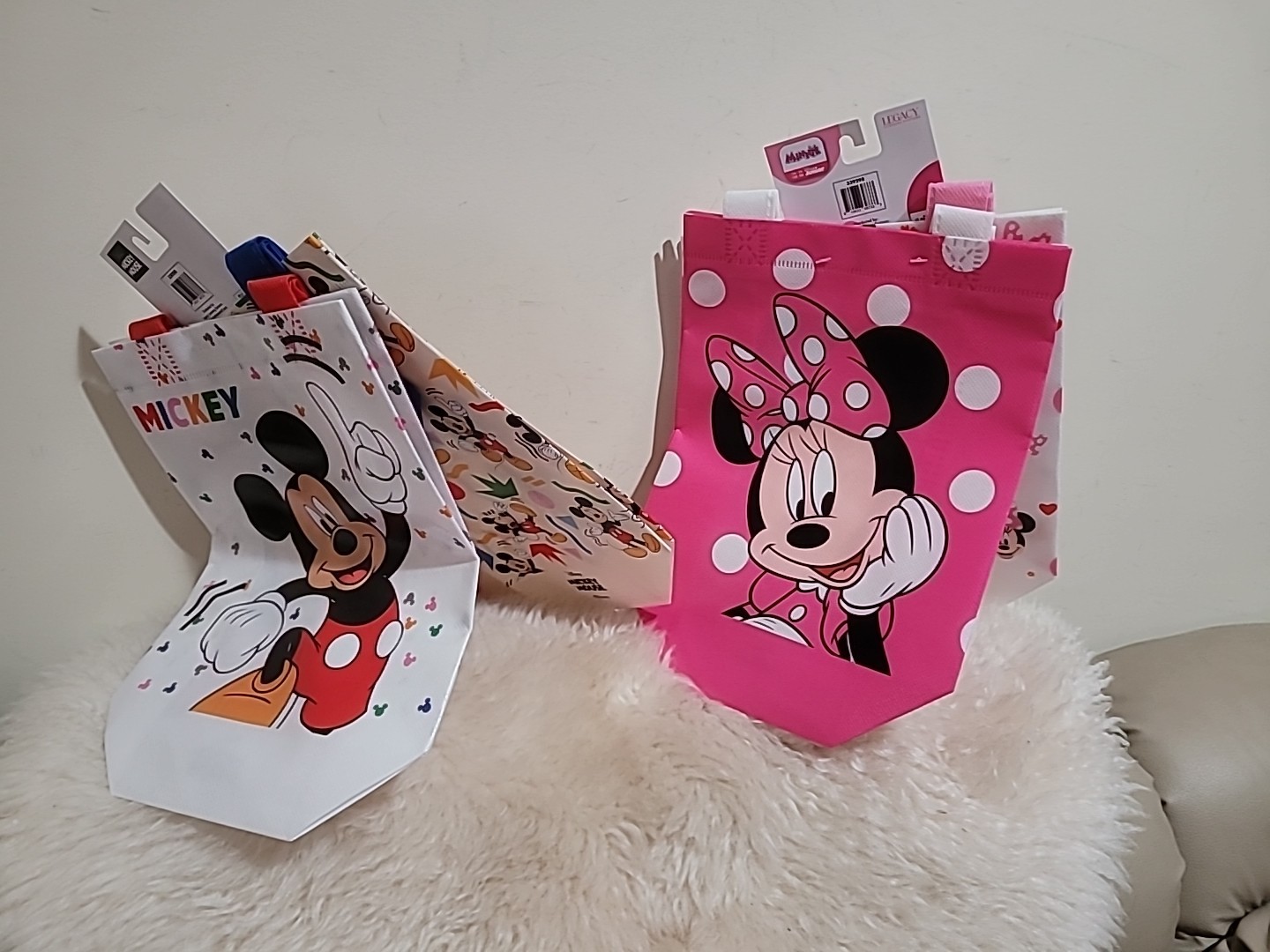 Disney Mickey & Minnie Mouse 4 Pk Mini Reusable White Gift Bags with Handles NEW