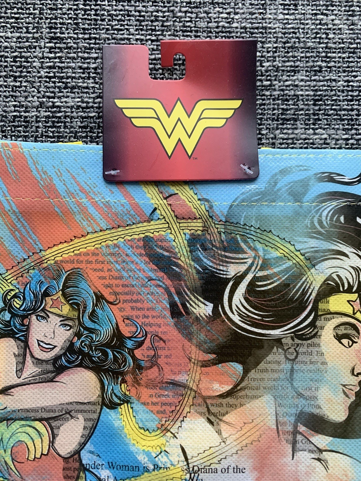 DC – Wonder Woman – Power – Tote Bag – Legacy – 12 x 6 x 13