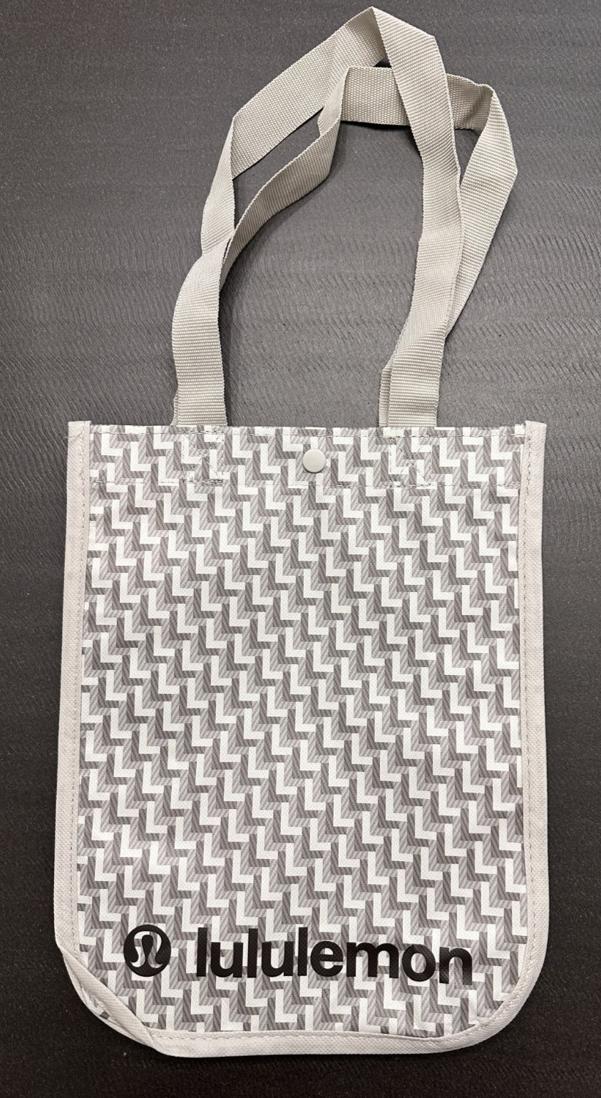 NEW Lululemon Reusable Shopping Gift Bag Small Tote Red Gray Lot 2 New