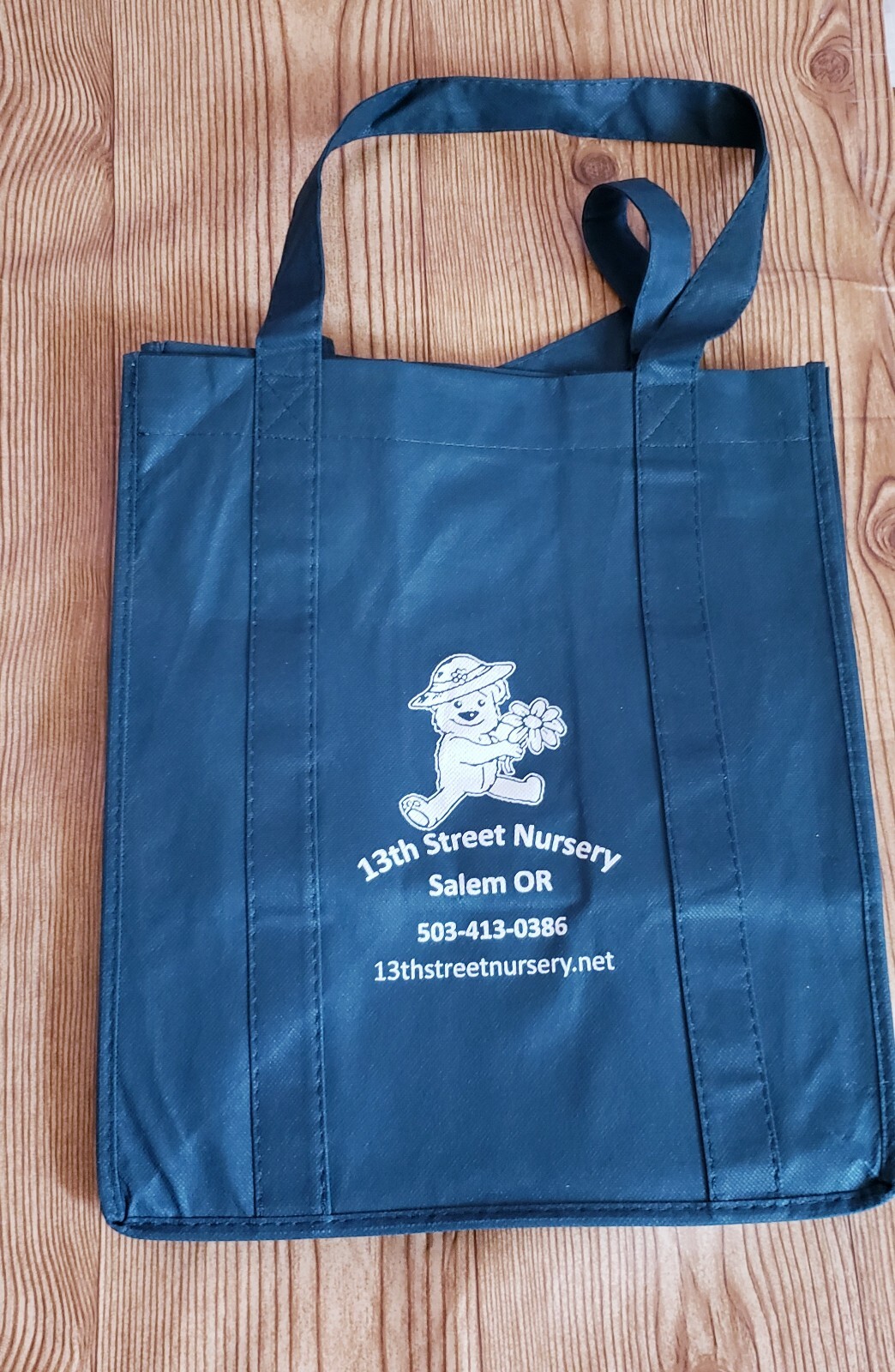 13th Street Nursery Salem, Oregon Green Reusable Tote Bag 15″x13″x9″