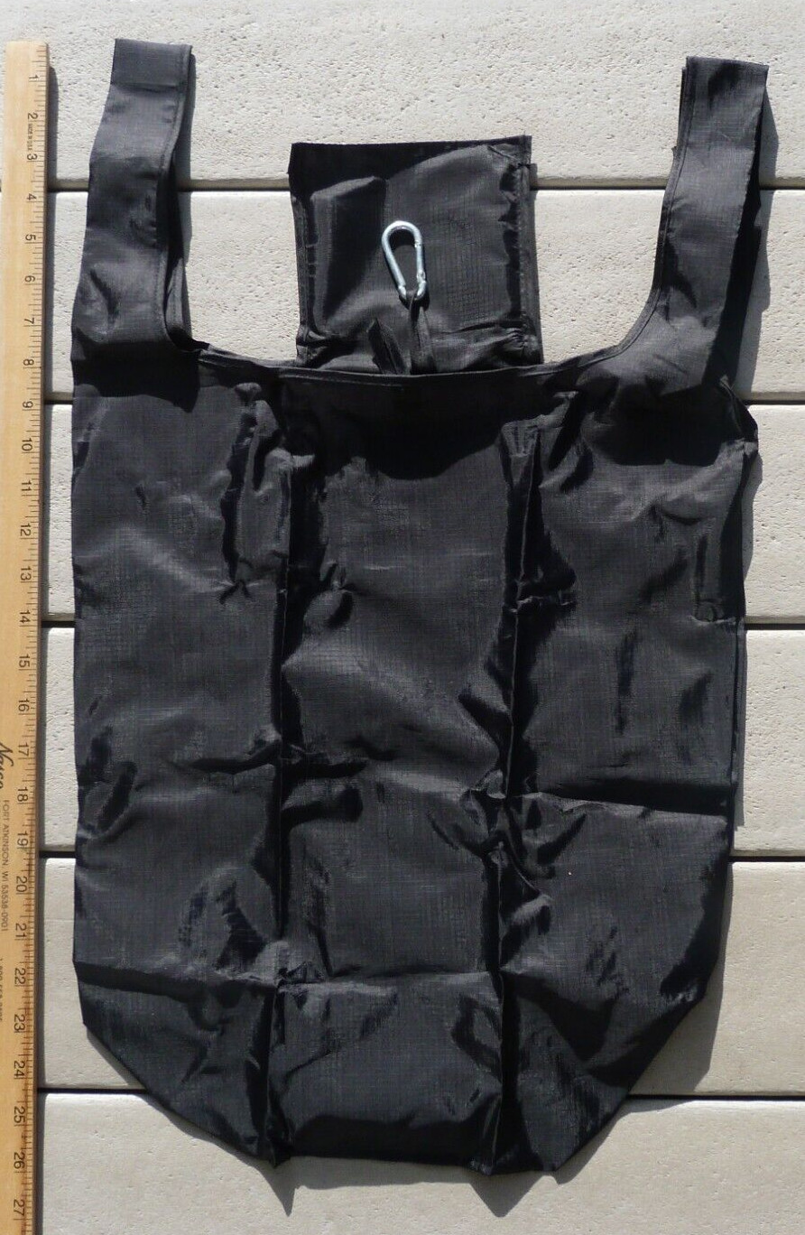 BeeGreen Reusable Tote Bag Folds into Attached Pouch Black NEW