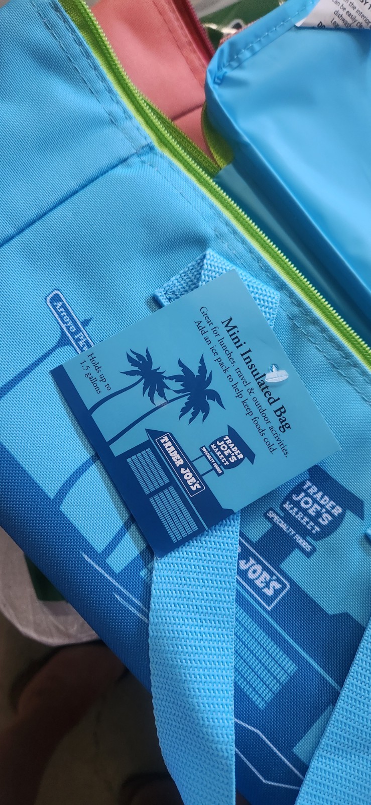 Trader Joe’s Mini Insulated Bag 1.5 Gallon: Blue NWT