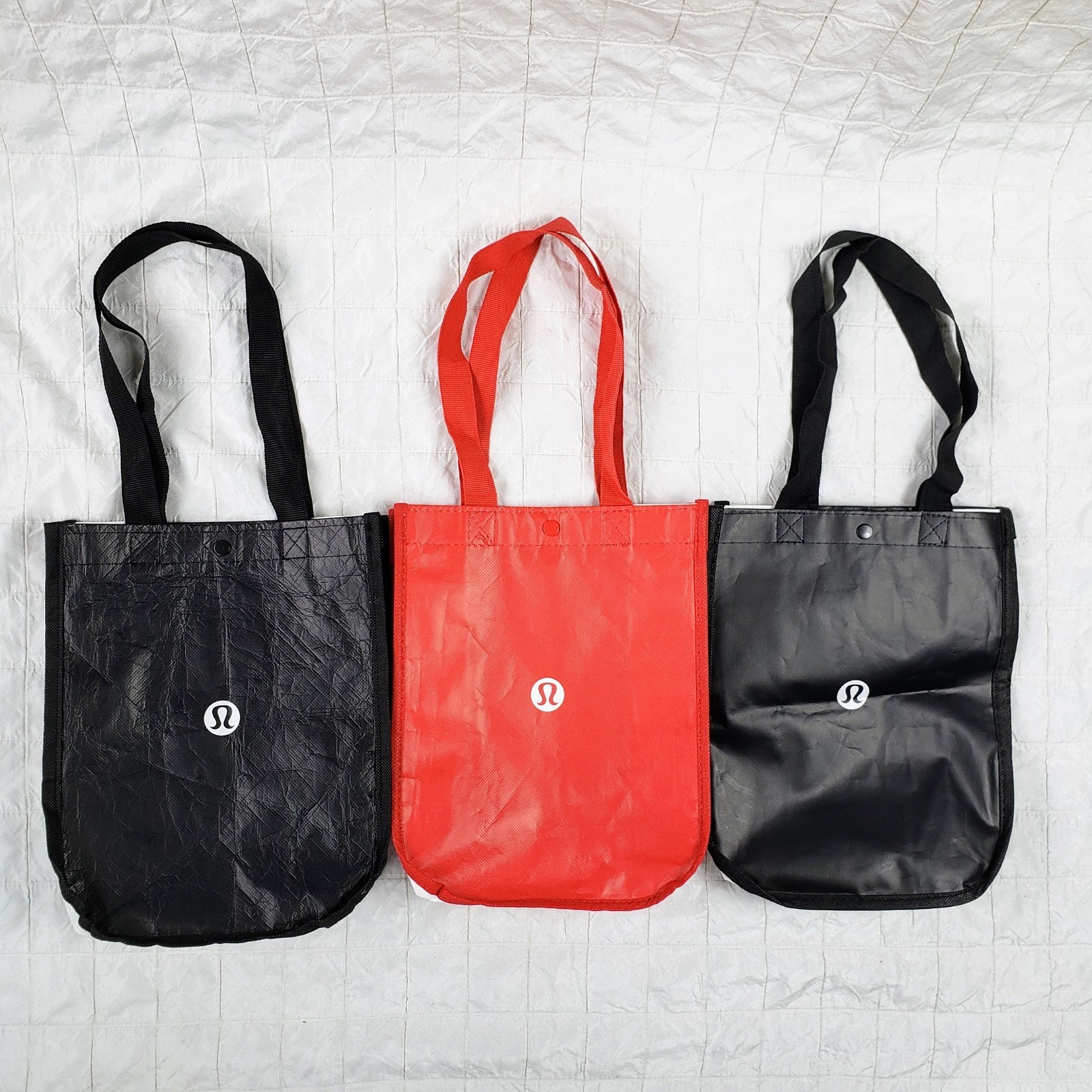 Lululemon Red White Black 11.5″x9.5″ Reusable Tote Shopping Bags LOT of 3