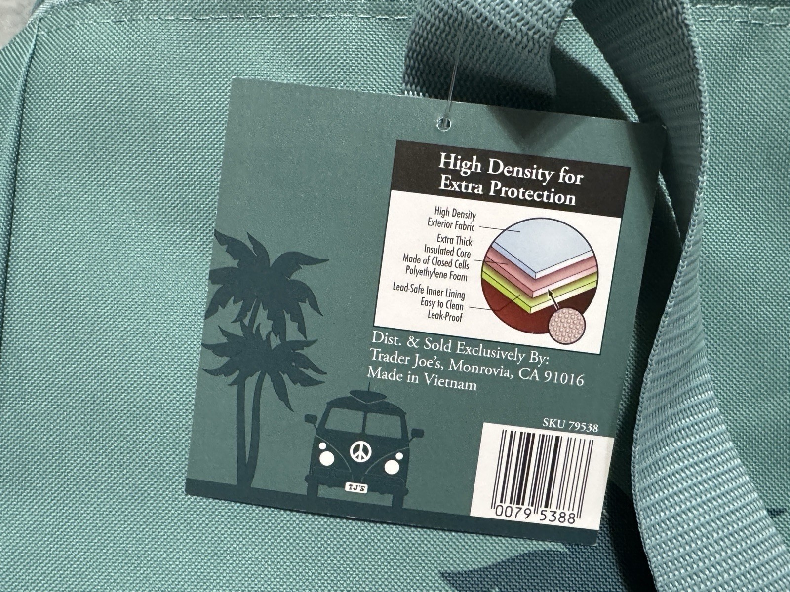 NWT Trader Joe’s Large Reusable Insulated Tote Bag – 8 Gallon – Zippered