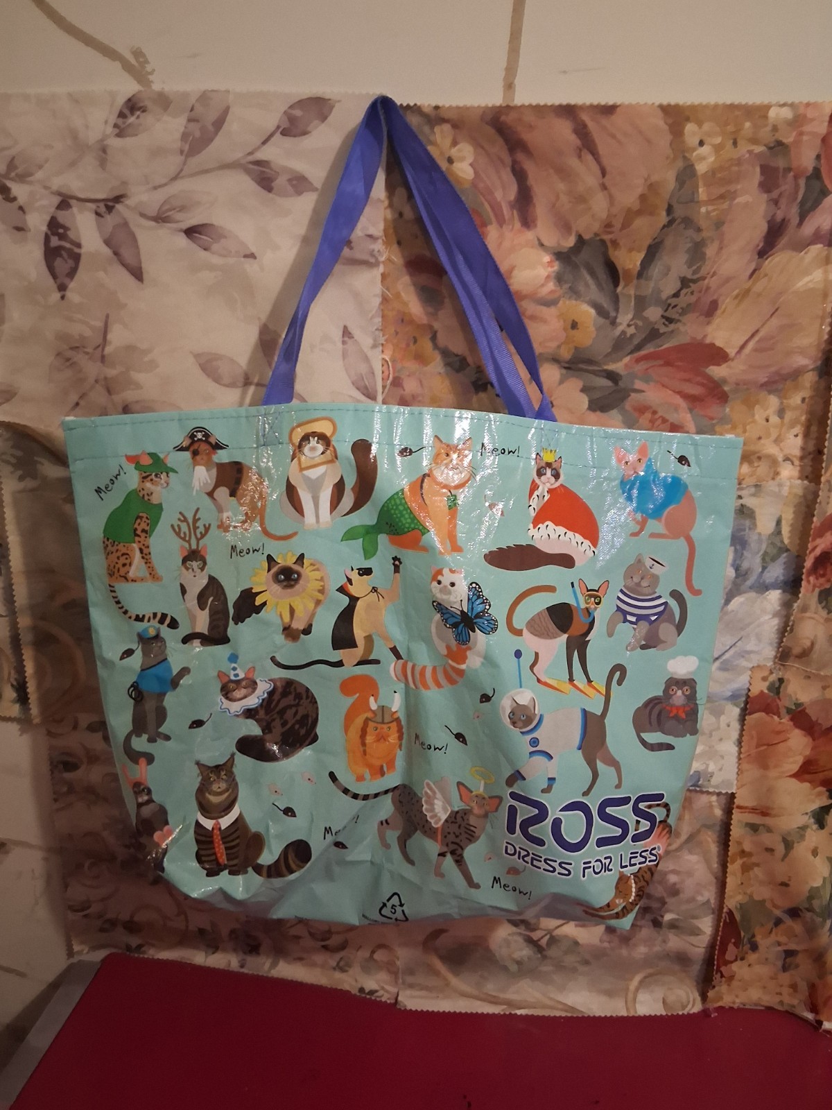 Ross Dress For Less Foldable Multicolor Cat Print Reusable Shopping Bag Plastic