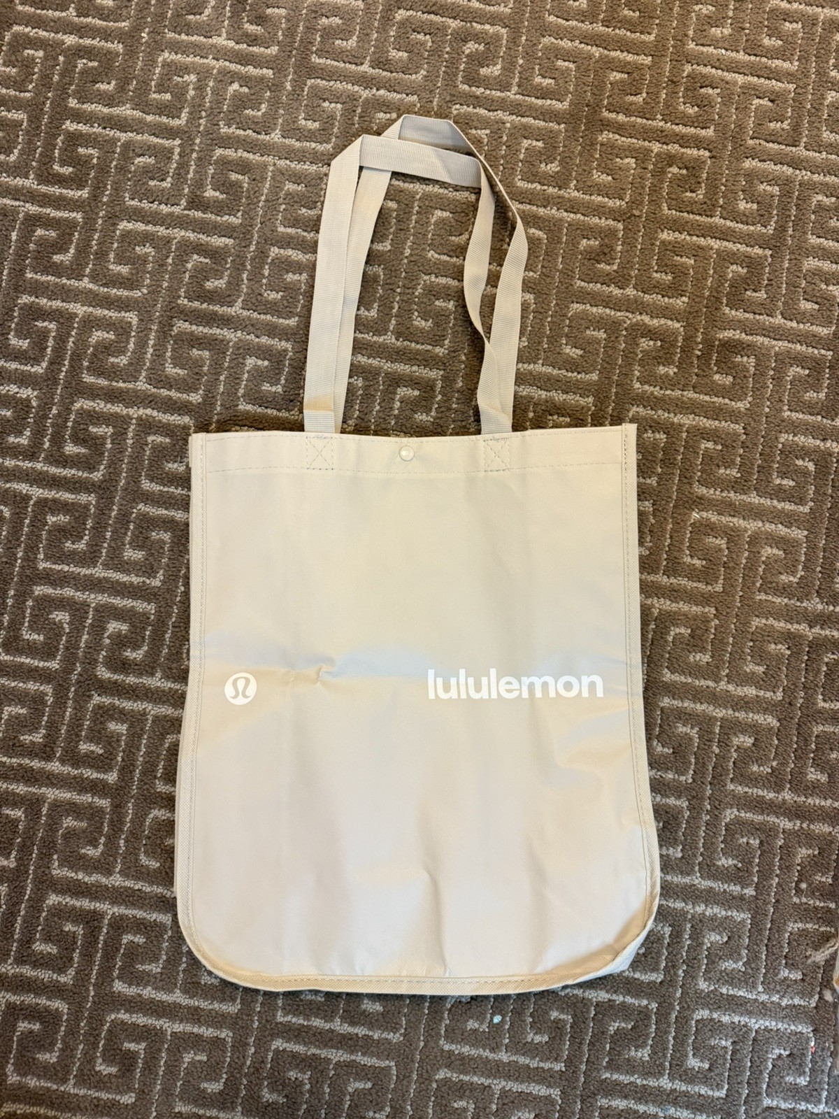 Lululemon Reusable Shopping Tote Bag Black White Logo Snap Closure – Large