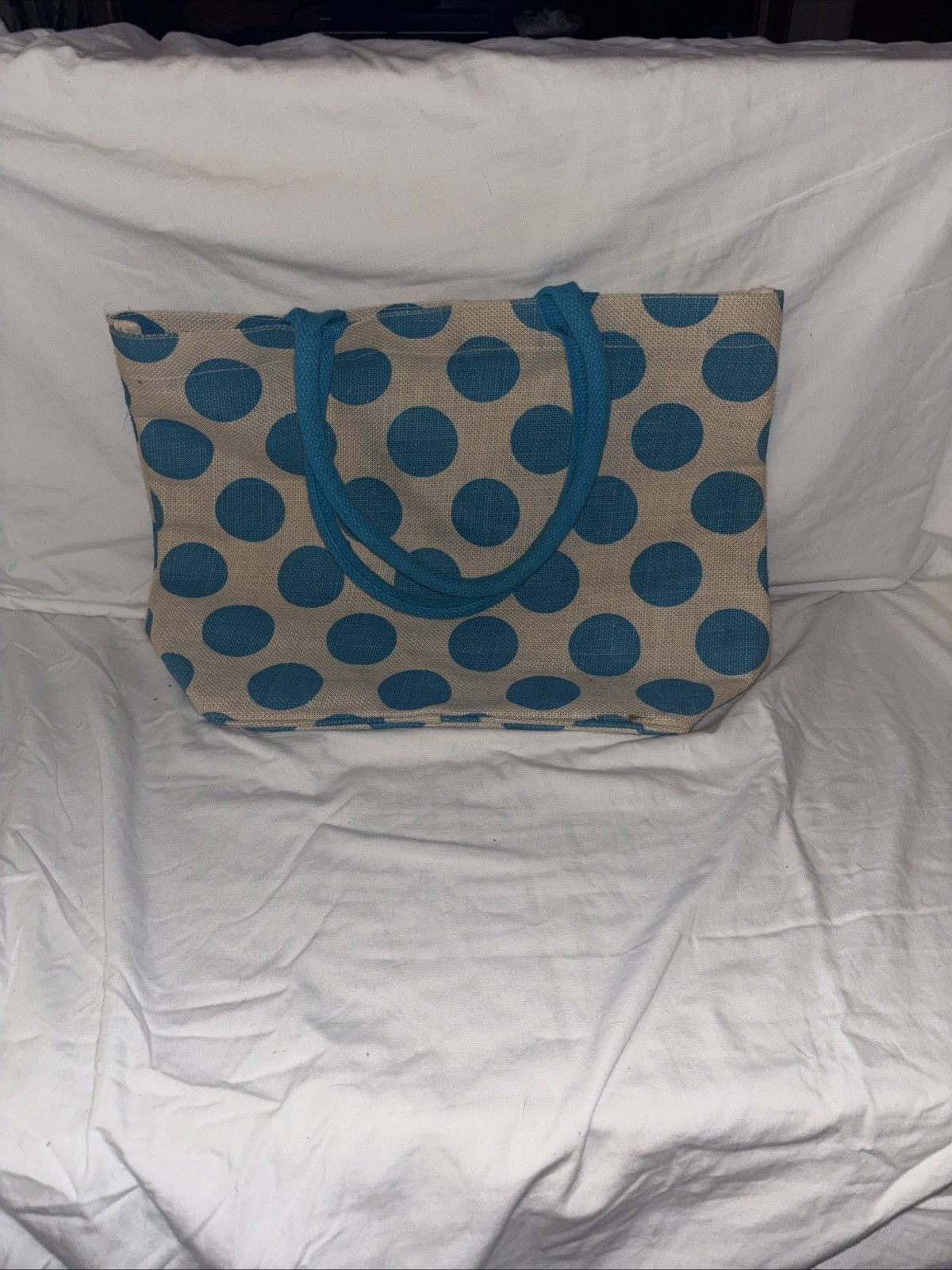 White & Blue Polka Dot Tote Bag 13″ H x 13″ W x 6″ D NWOT