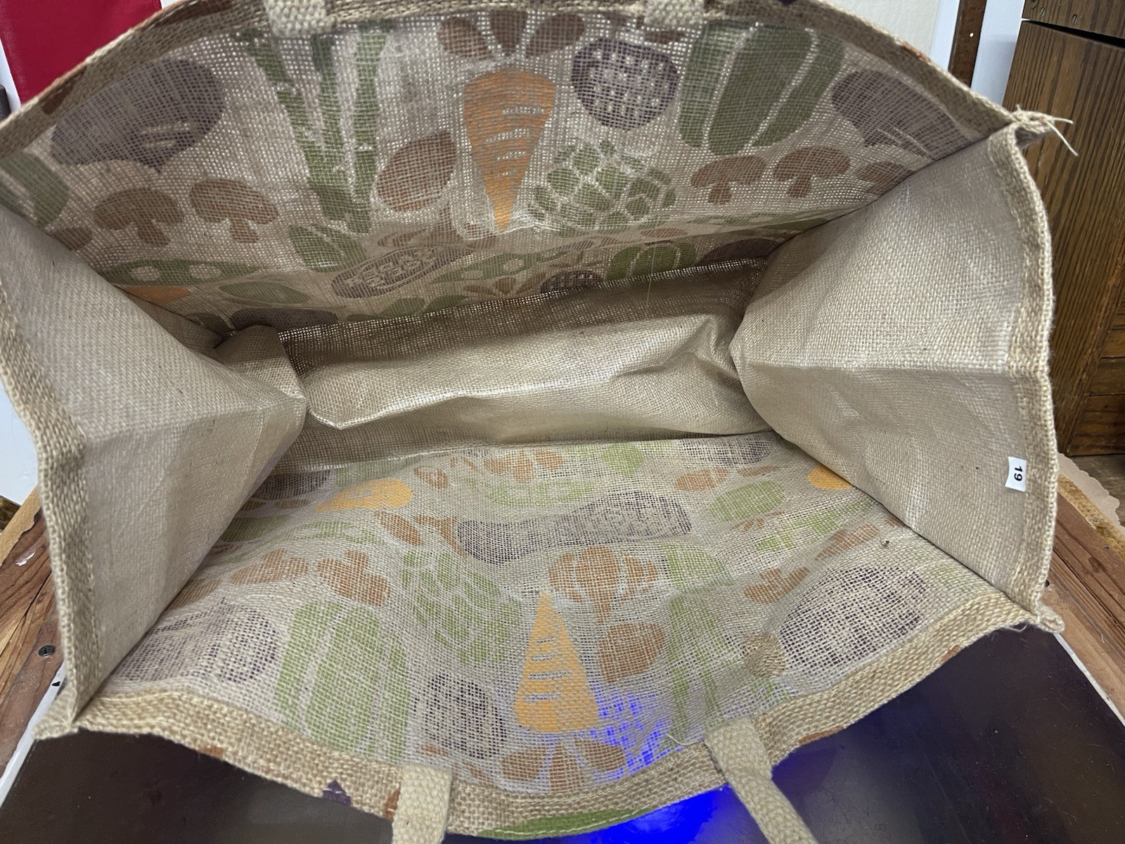 Trader Joe’s Jute Burlap Expand Tote Bag Vegetables Eggplant 17”x13”x8”