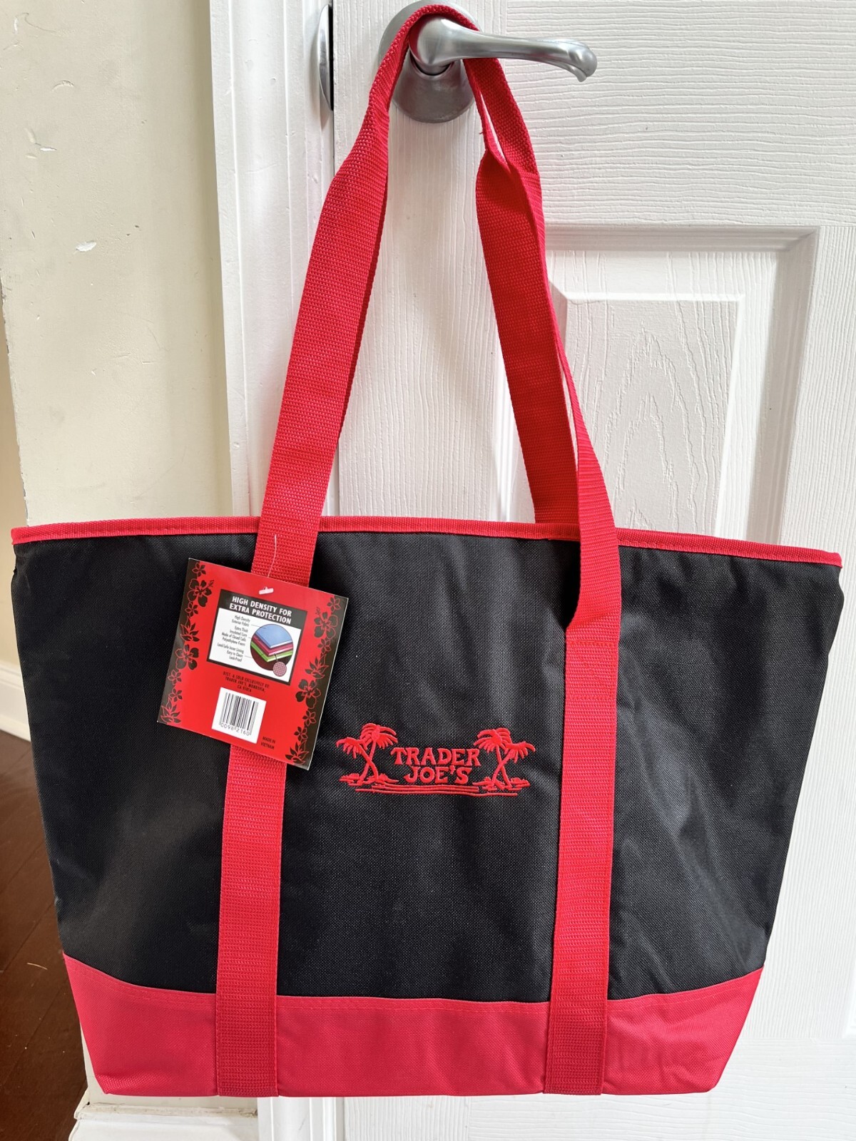 TRADER JOE’S INSULATED REUSABLE TOTE SHOPPING BAG LARGE 7 GAL FREE SHIP DURABLE