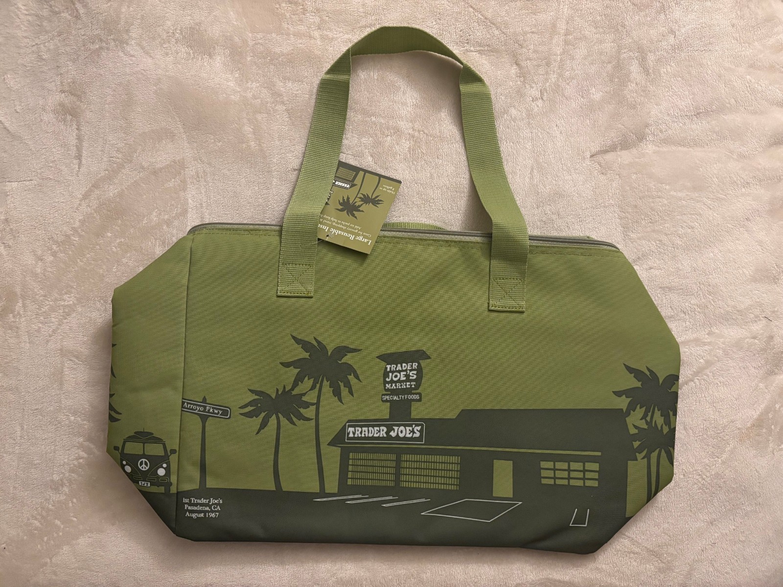 Trader Joe’s Large Insulated Tote Olive Green 8 Gallon Reusable Bag Cooler