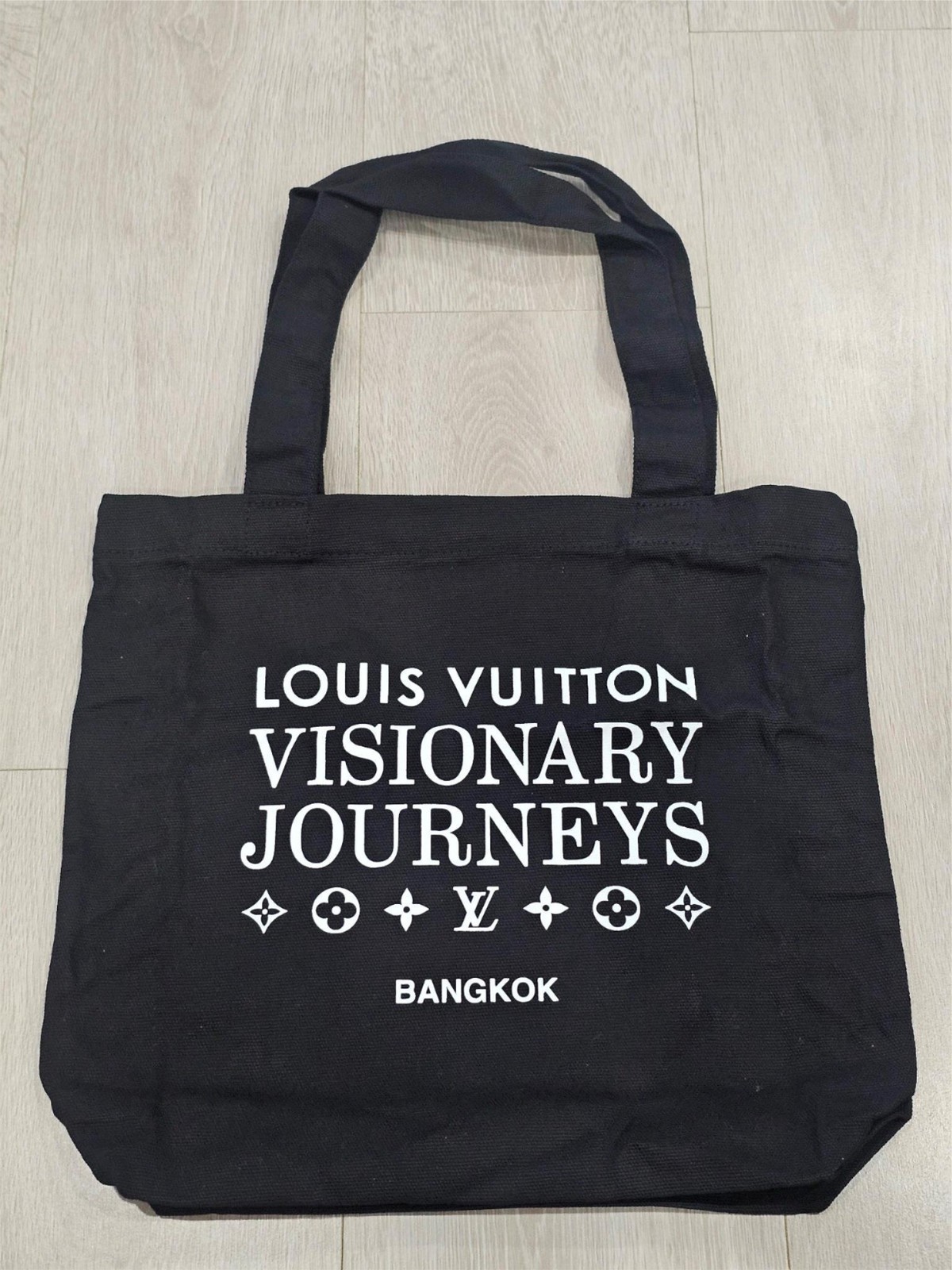 Louis Vuitton VIP GWP Gift Visionary Journeys Bangkok Black Canvas Tote Bag ❤️