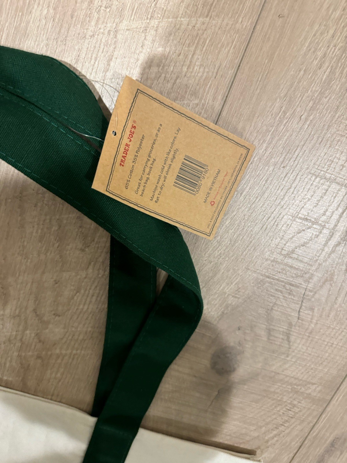 New Trader Joe’s Green Tote Bag (SHIPS INTERNATIONALLY)