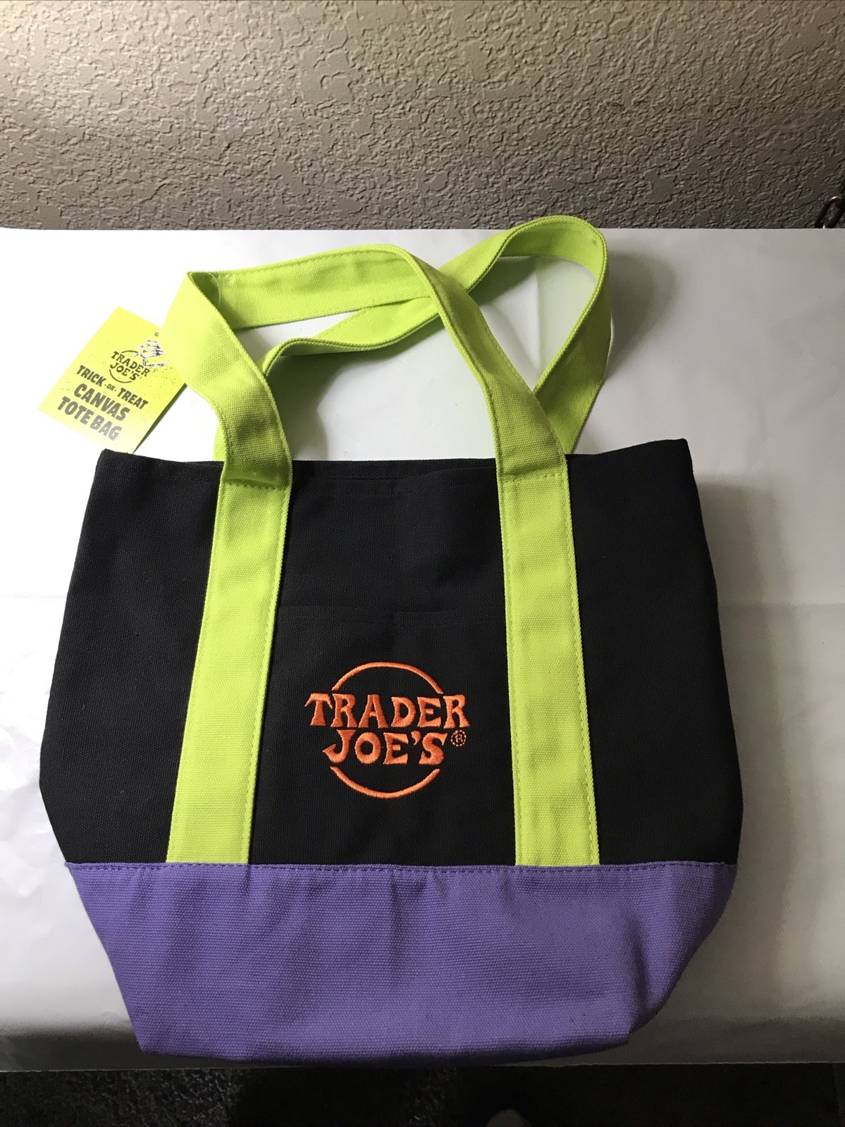 TRADER JOE’S HALLOWEEN *1 MULTI-COLOR MINI TOTE NWT*+ FREE GIFT FAST SHIPPING🎁