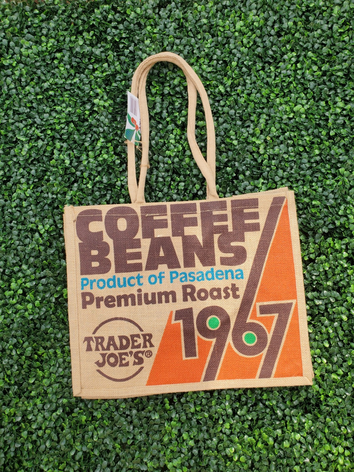 Trader Joe’s Reusable Tote Bag – Coffee Beans 1967 Pasadena Design🔴🟢 2026 NEW
