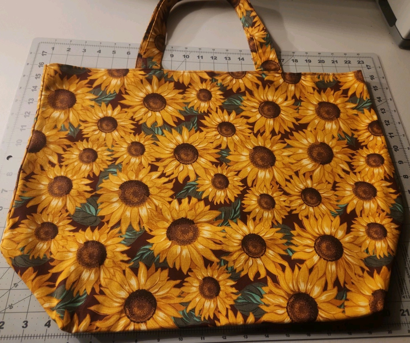 Handmade Sunflower Cloth Store Shopping Bag 21.5 Inches ×19 inches ×7 Inches