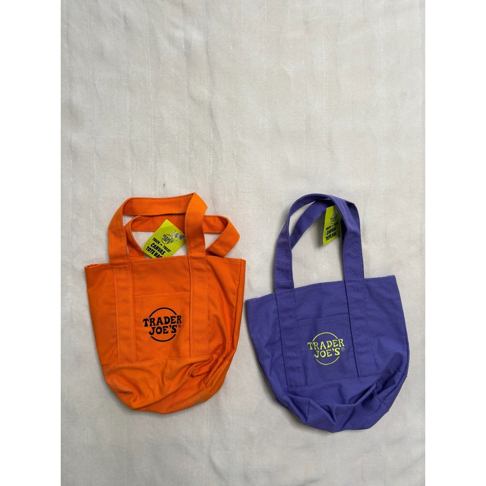 ~ 2 TRADER JOES ~ TRICK OR TREAT MINI CANVAS TOTE BAGS ~ PURPLE & ORANGE ~ NEW