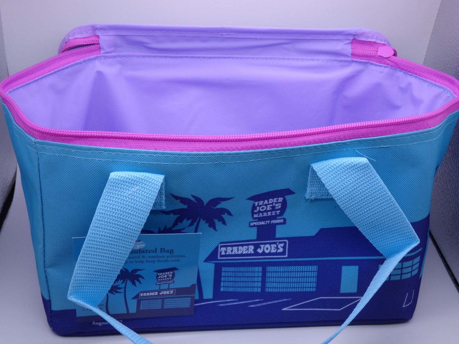 Trader Joe’s – Mini Insulated Bag – Blue/Purple – 10″ x 6″ x 6″ – 1.5 gal