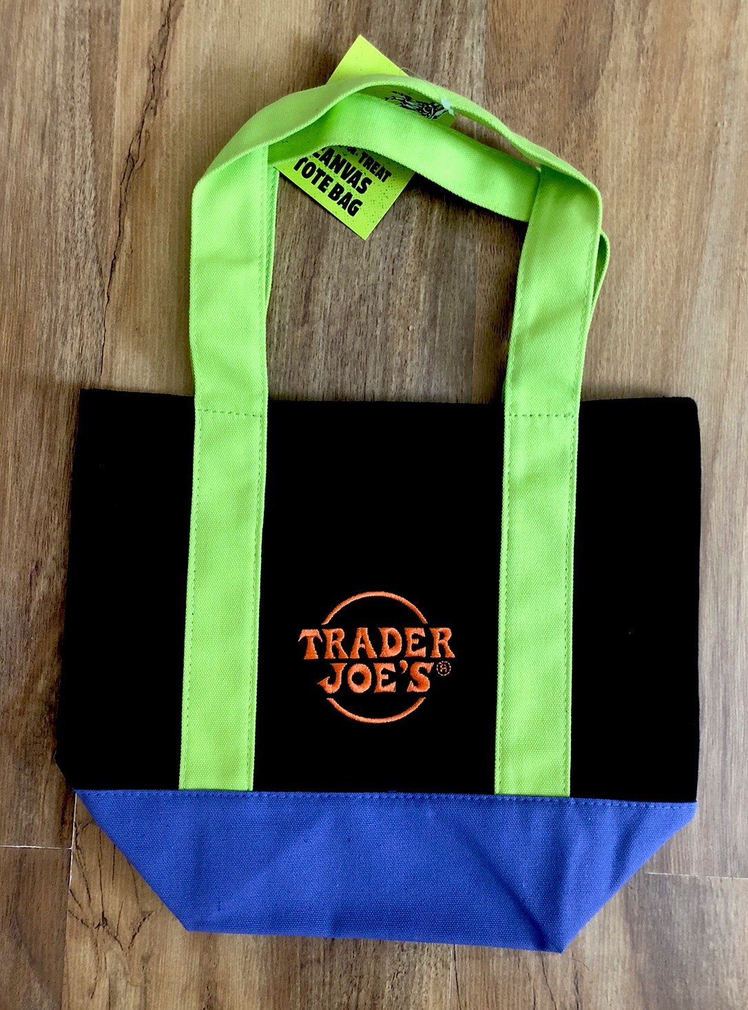 Trader Joe’s Trick Or Treat Mini Tote Bag Black Purple Limited Edition Halloween