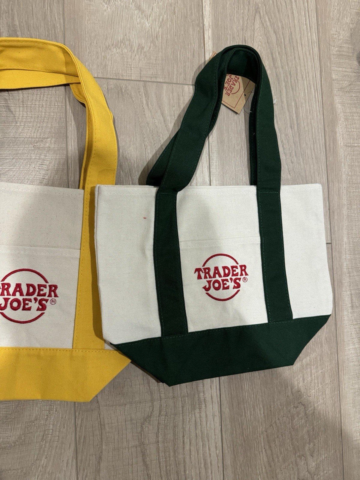 New Trader Joe’s Mini Tote Bag SET OF 4 (SHIPS INTERNATIONALLY)