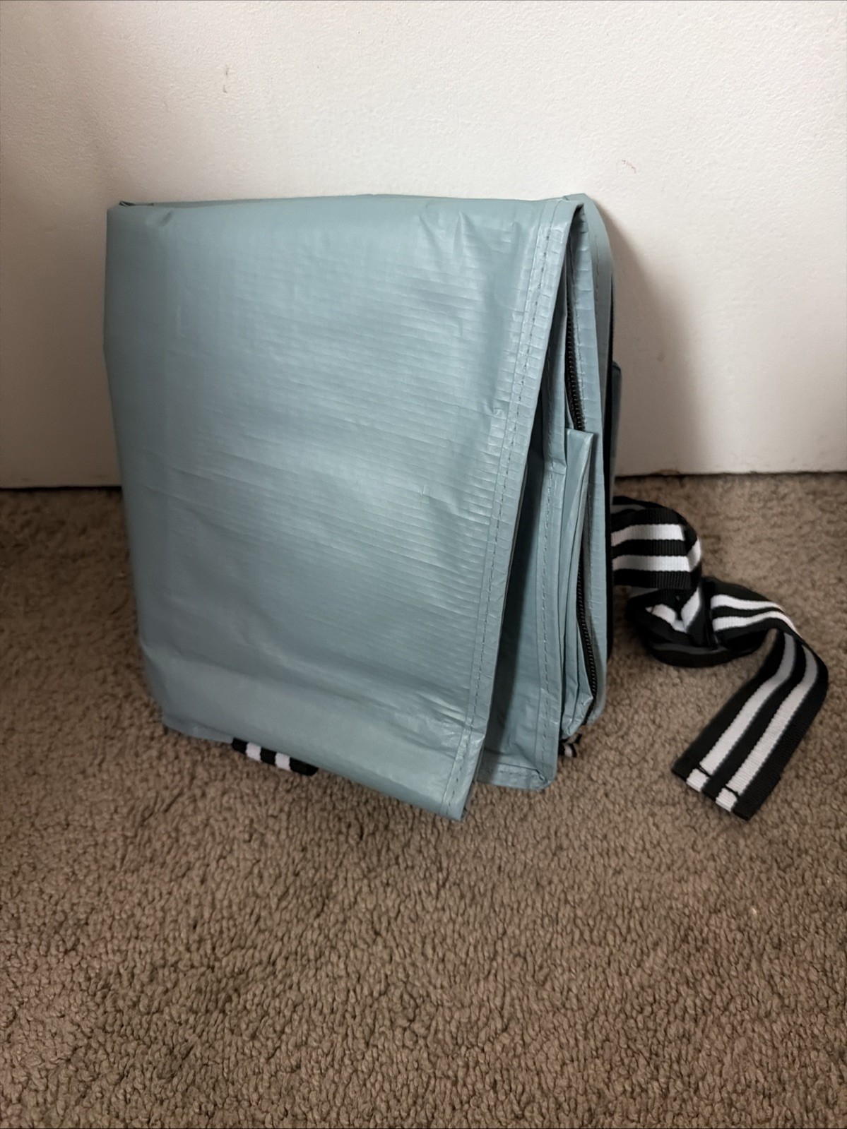 IKEA IKEA GORSNYGG Bag Blue, 40x30x60 cm/72 l GÖRSNYGG 15×11.5×23.6 inch