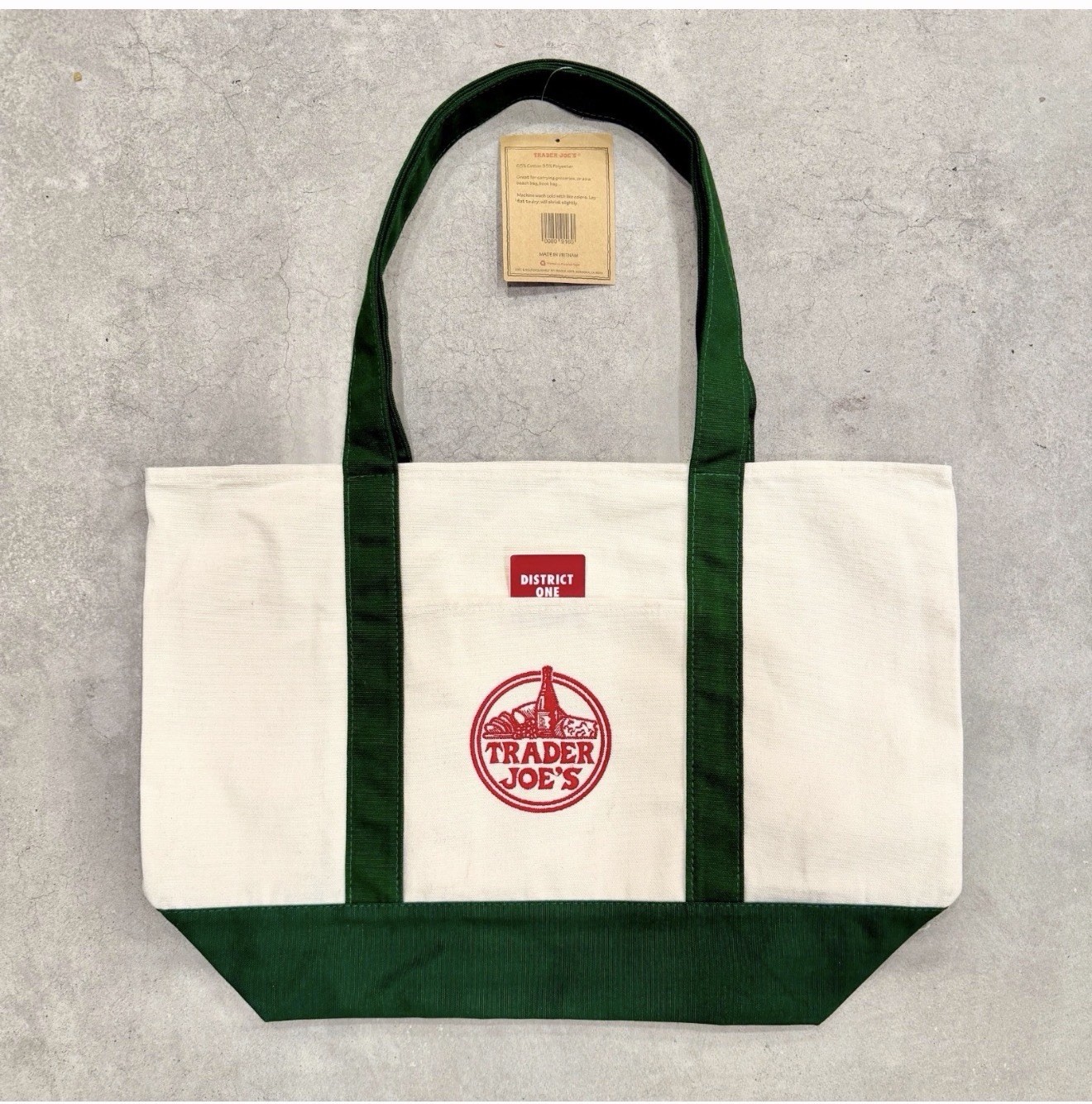 Trader Joe’s Canvas Tote Grocery Bag Green Holiday Christmas 2025 *IN HAND*