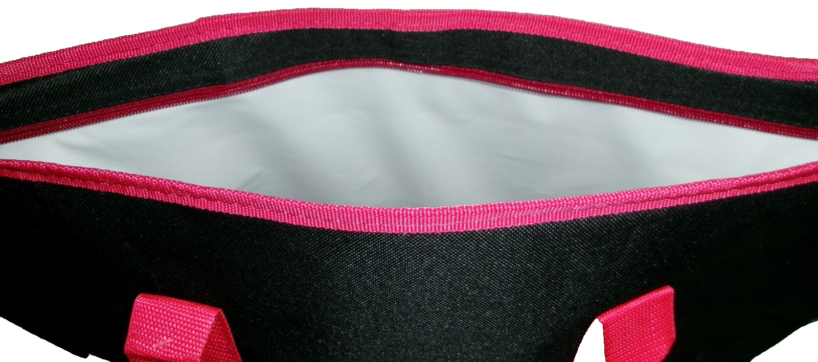 TRADER JOE’S Insulated Tote Bag ~ RED & BLACK ~ Large – 20″ X 14″X7″ – 7 Gallons