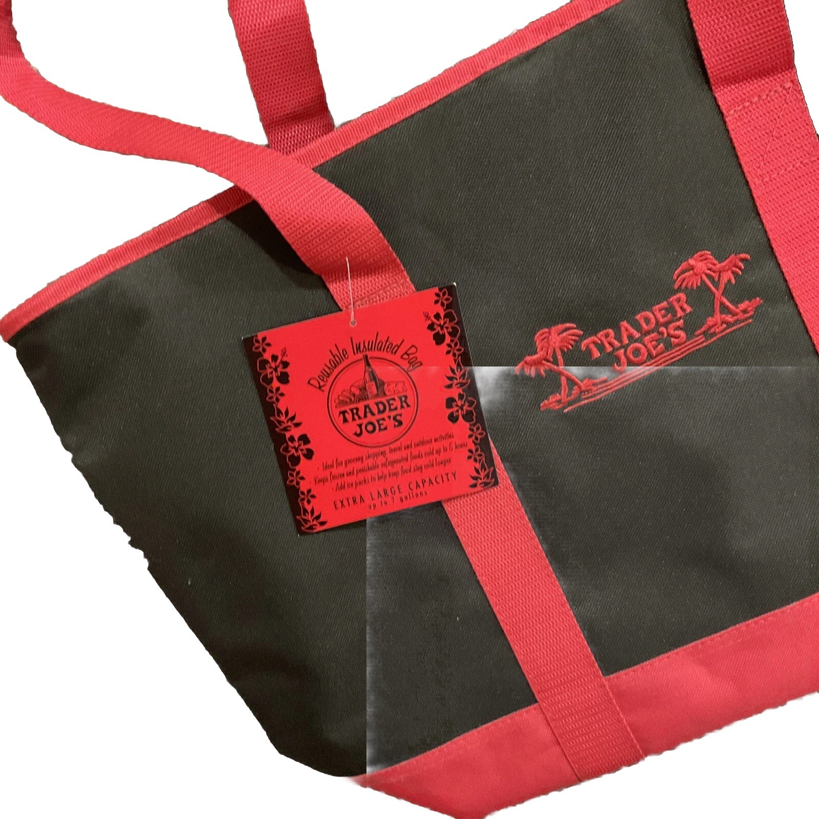 Trader Joe’s Large Insulated Tote Red/Black 7 Gallon Reusable Bag Cooler *NWT*