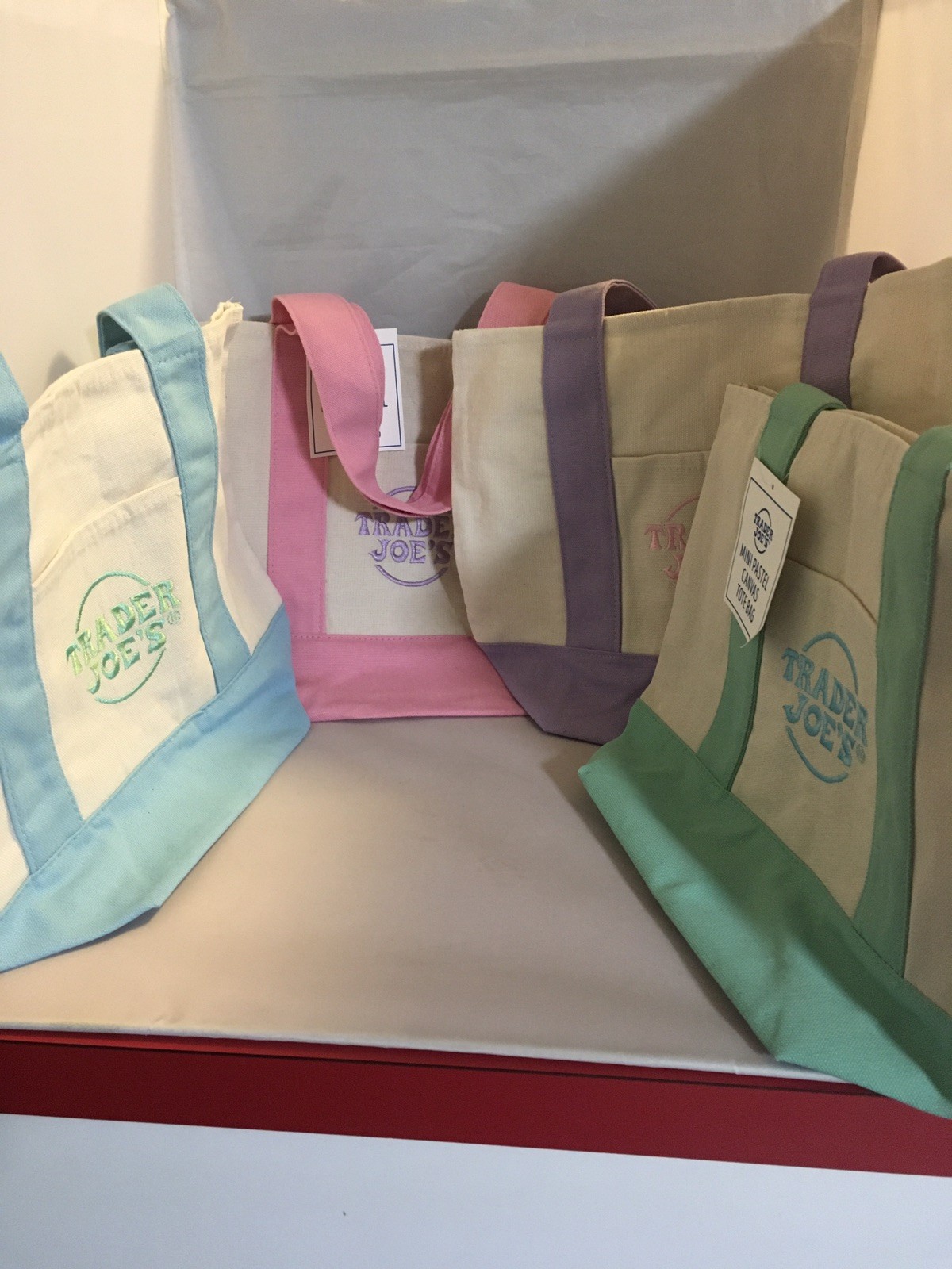 NEW TRADER JOE’S MINI PASTEL CANVAS TOTE BAGS SET Of 4 – PINK PURPLE BLUE GREEN