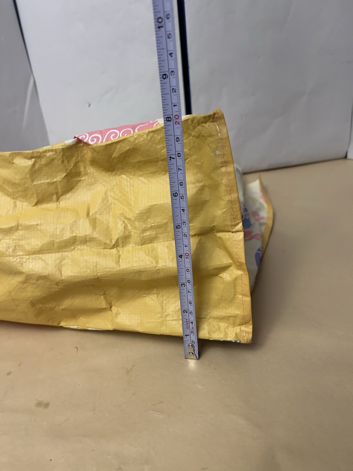 Publix re-usable plastic shopping bag with Easter theme