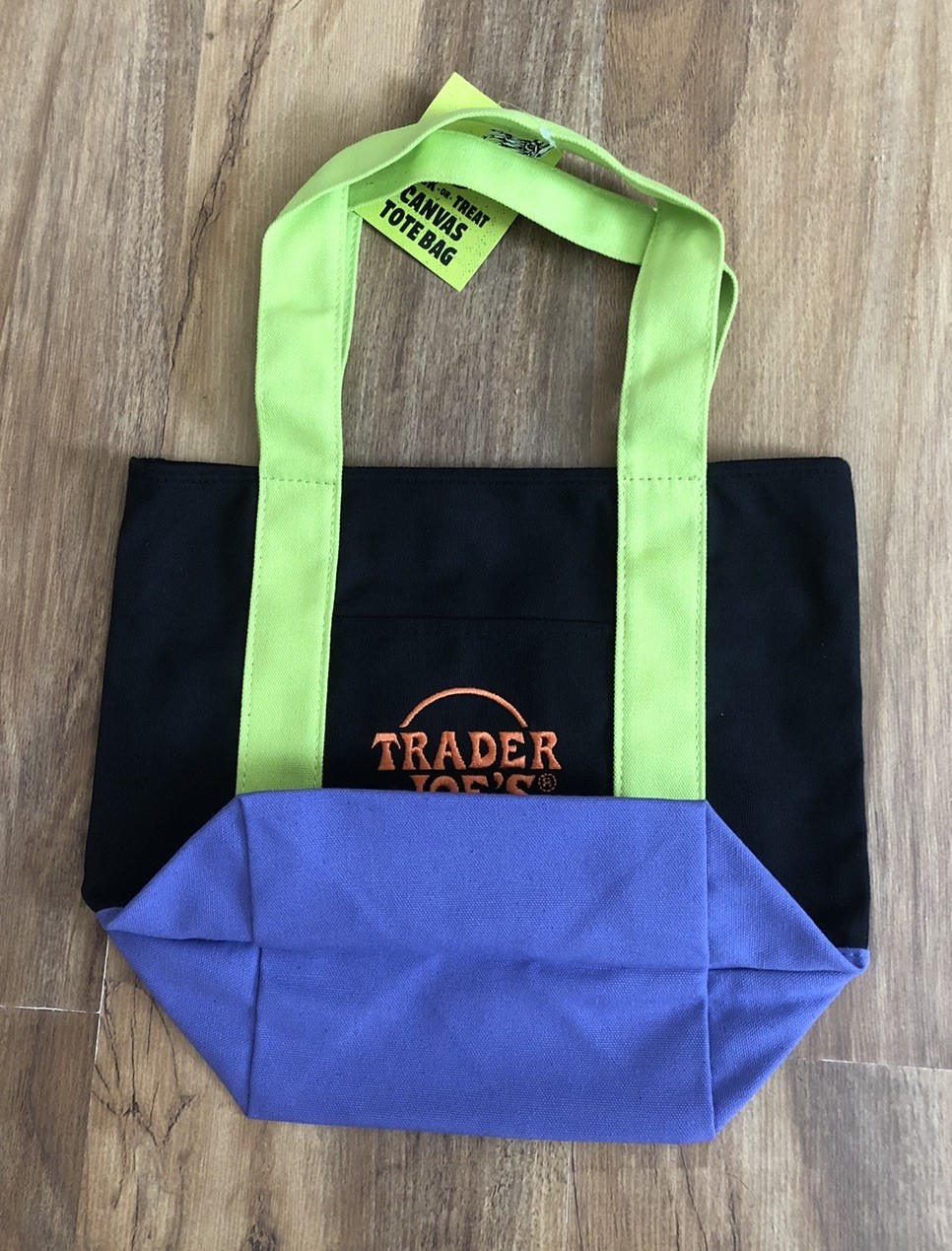 Trader Joe’s Trick Or Treat Mini Tote Bag Black Purple Limited Edition Halloween