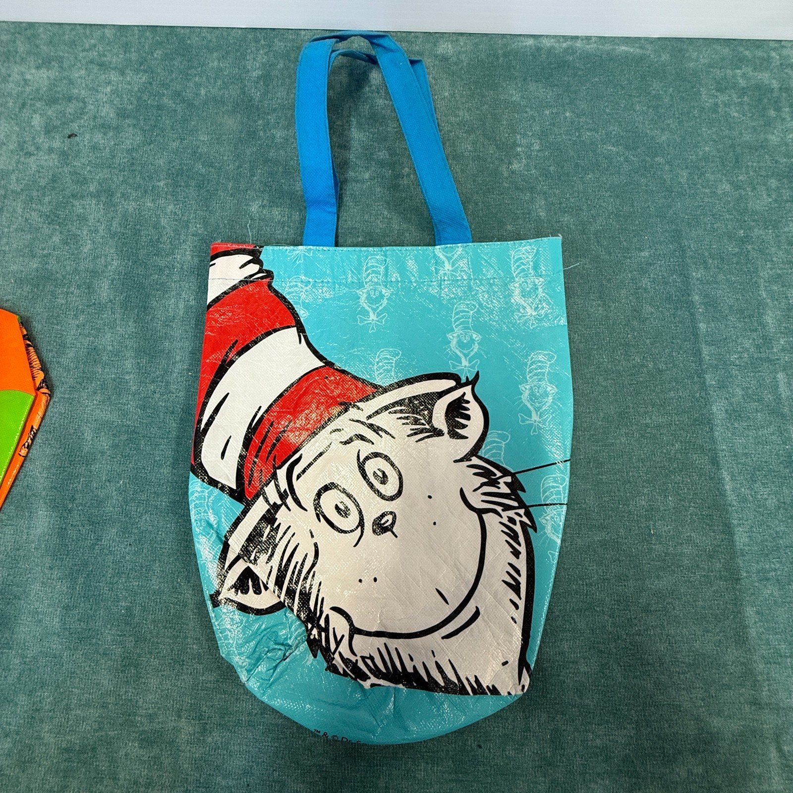 Dr. Seuss Tote Bags Lot of 5 Bags Cat-in-Hat Horton One-Fish 11″x11″ NWOT [03]