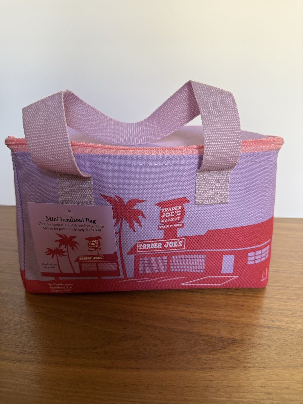 Trader Joe’s PURPLE PINK Palm Tree Mini Insulated Cooler Bag NWT Limited Ed 2026