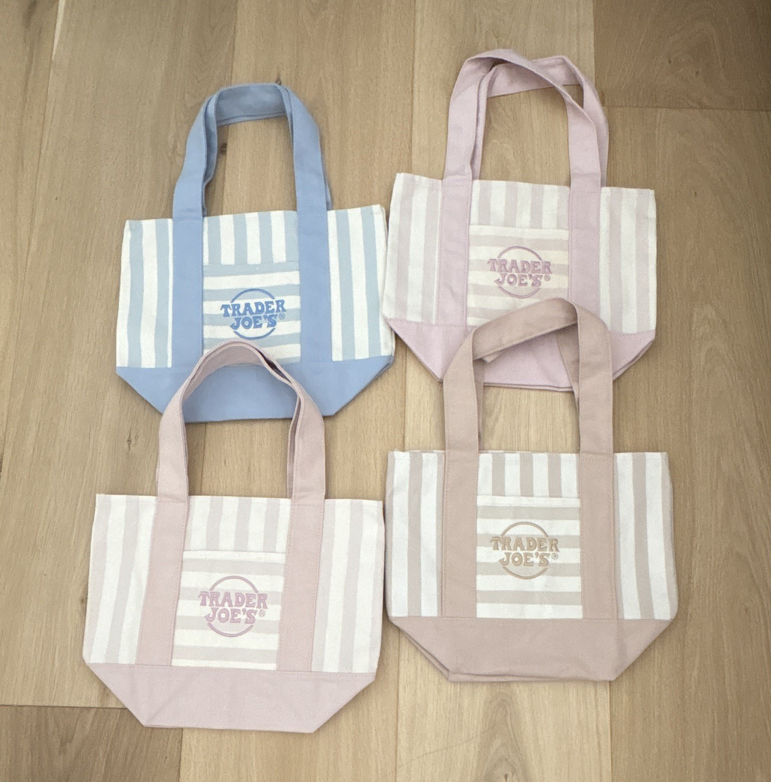 Trader Joe’s Small Stripe Reusable Tote Bags 4-Pack Cotton/Poly 12x6x8