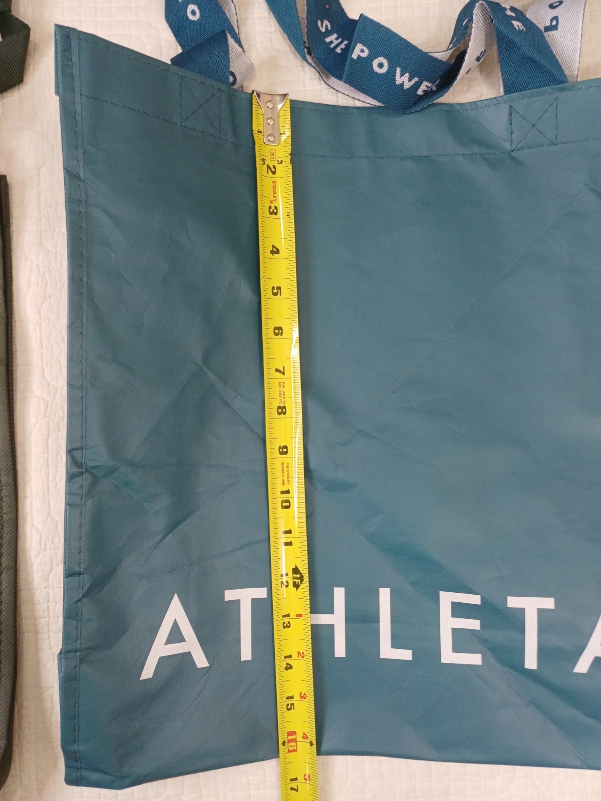 Lot of 4 Lululemon Reusable Shopping Totes Bags (3 Small, 1 Large) And Athleta