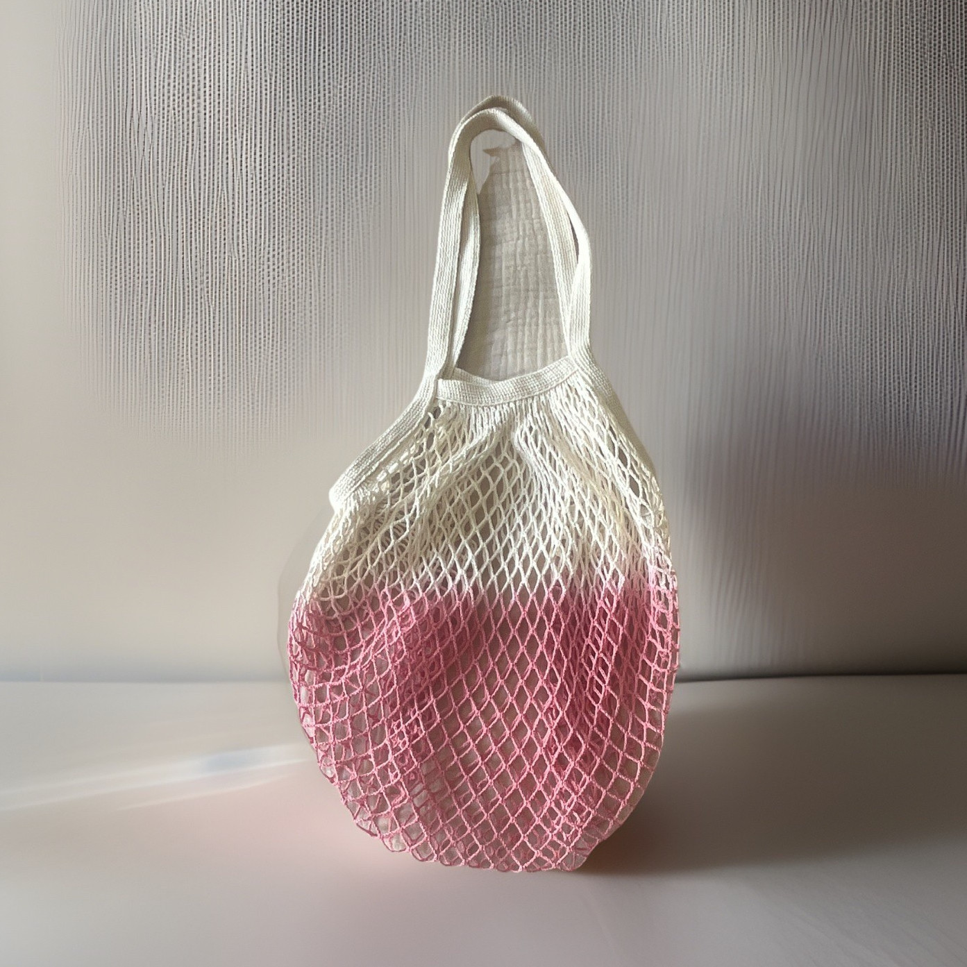 String Mesh Pink Ombré Medium Reusable Market Bag 24in x 12in Foldable Shopping