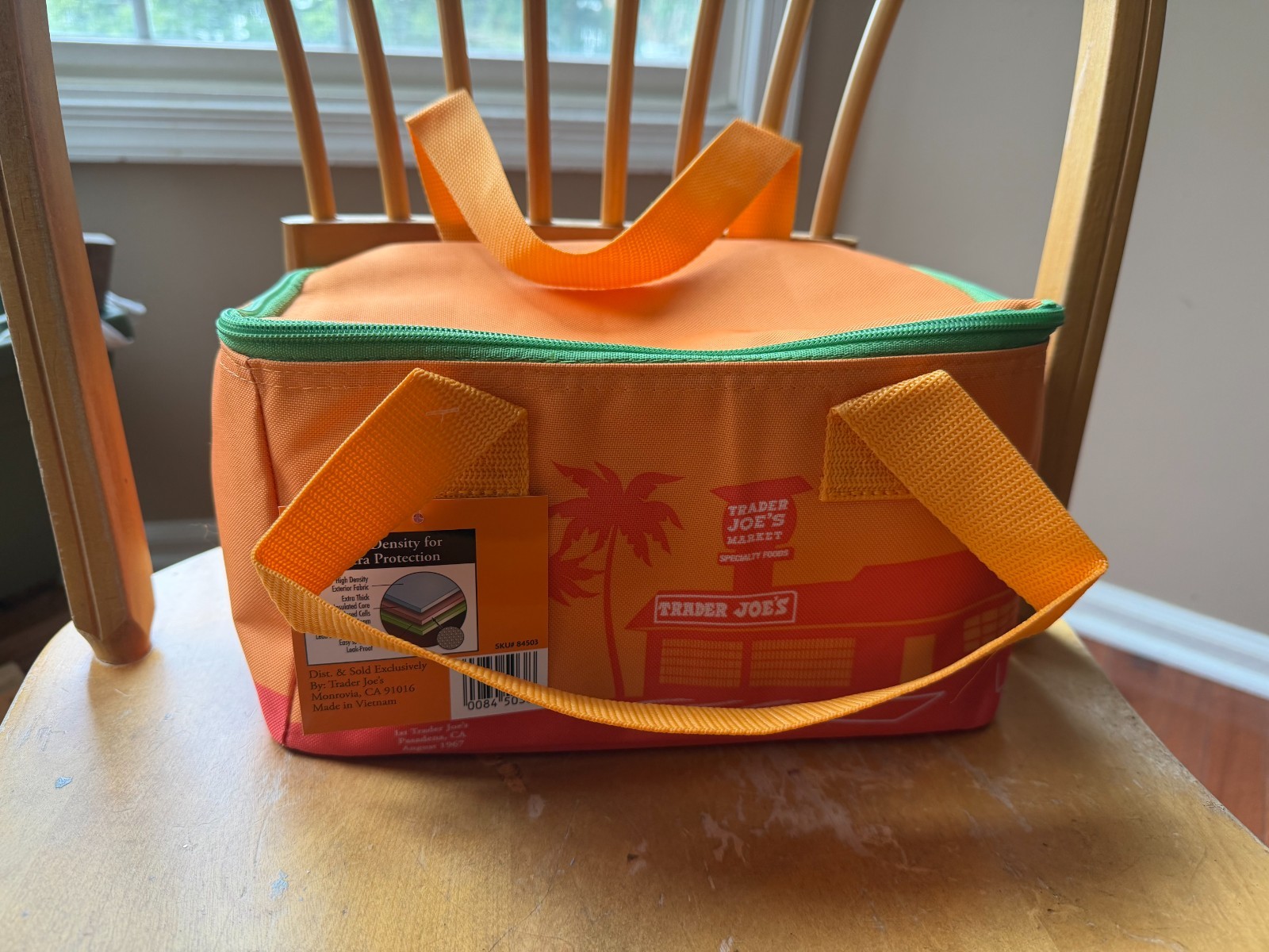 Trader Joe’s Summer 2025 MINI Insulated Bag Limited Edition 1.5 Gal