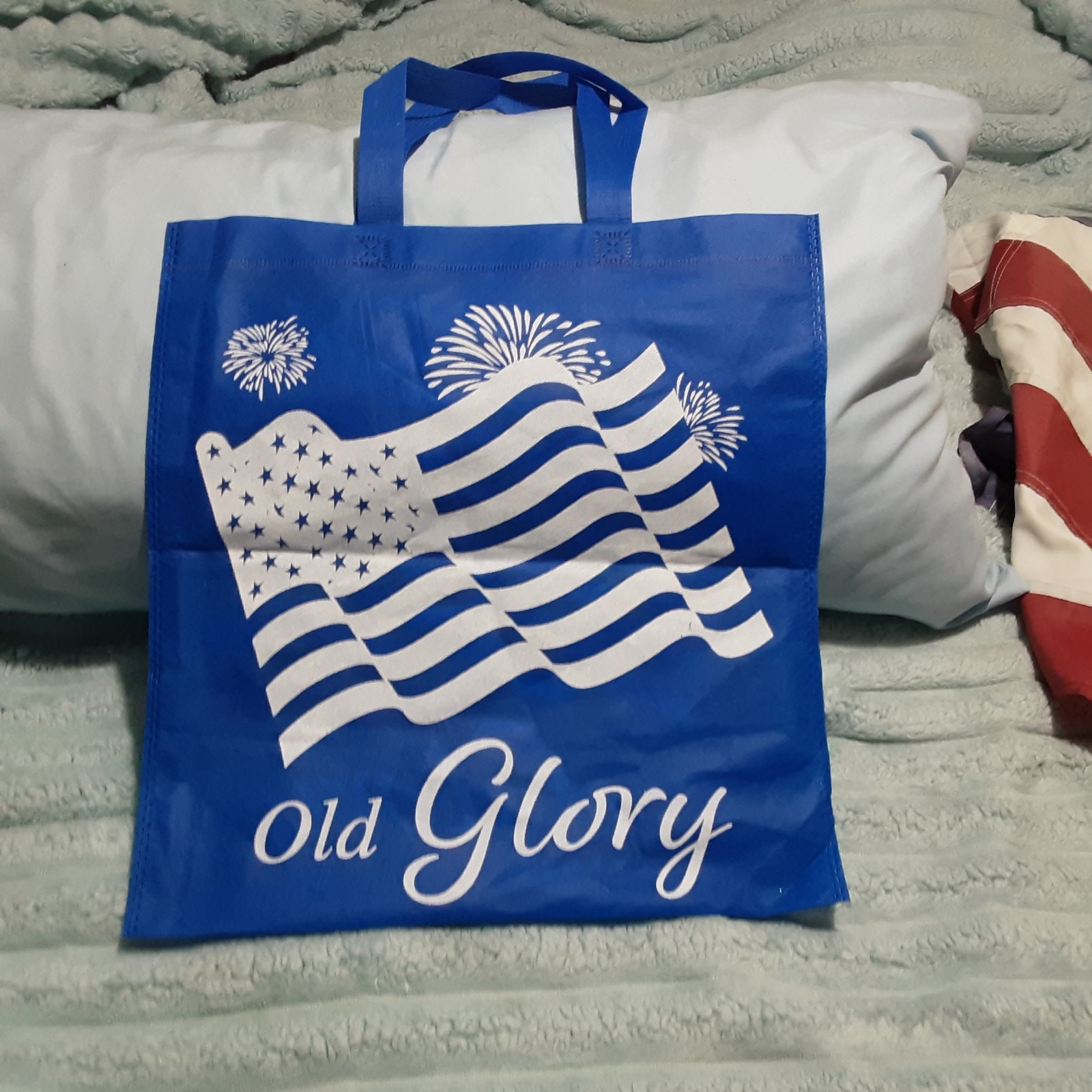 OLD GLORY Shopping bag w/handles NEW 13.5 “X 14.5” in time for our 250th anniv.