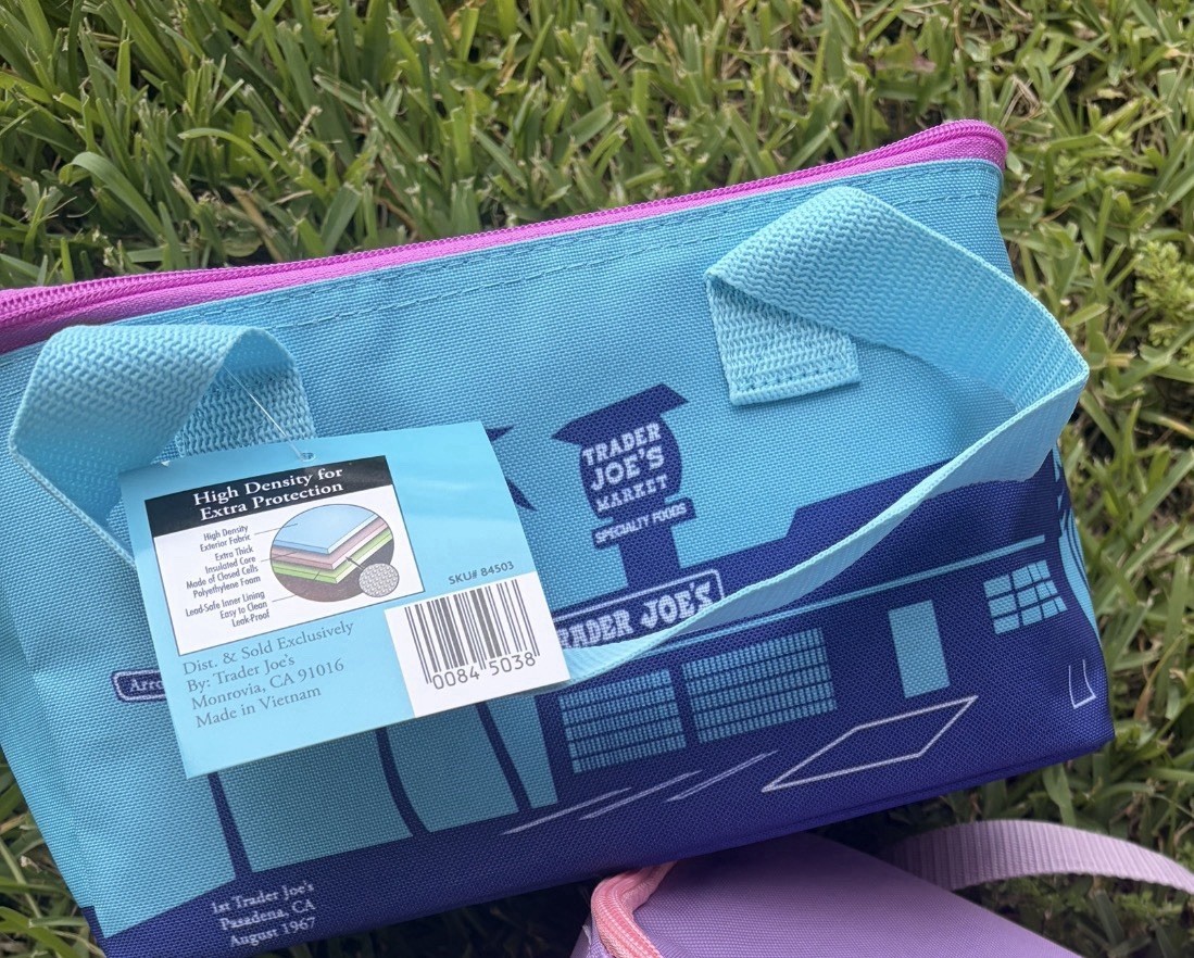 NEW Trader Joe’s LAVENDER Valentine’s Day Mini Insulated Cooler Tote Lunch Bag