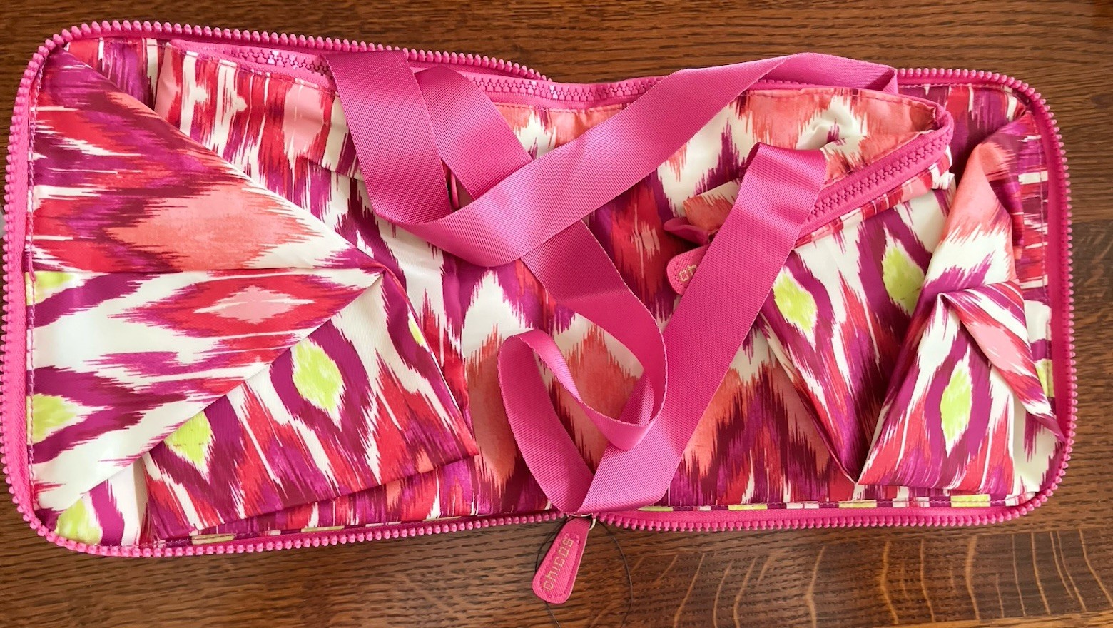 CHICO’S NWT Be Bold Packable Zipper Tote Bag Rose-Pink-White Ikat Print