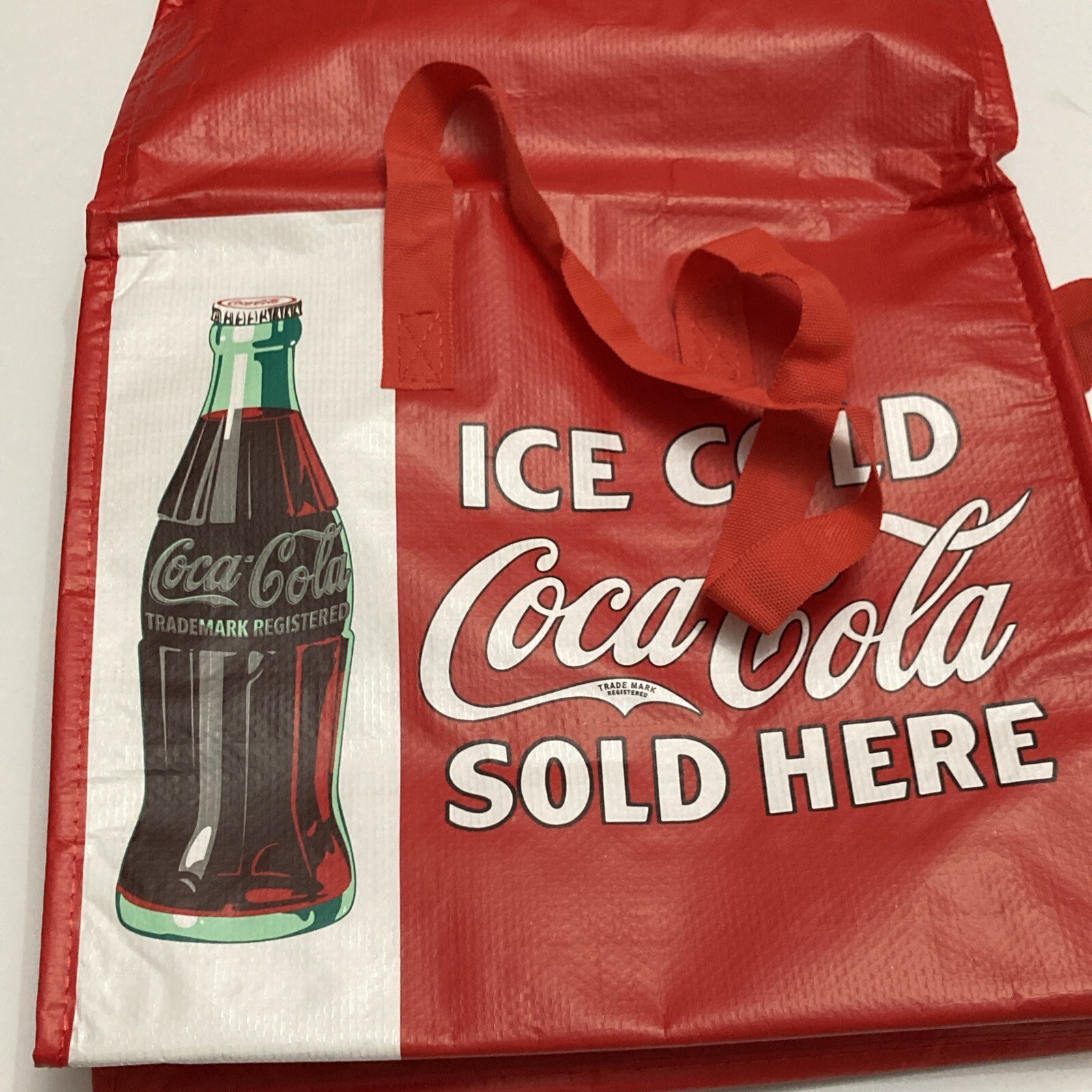 Coca-Cola Sold Here Cold Bag Tesco Classic Cool 2023 Coke Red Insulated Zip New