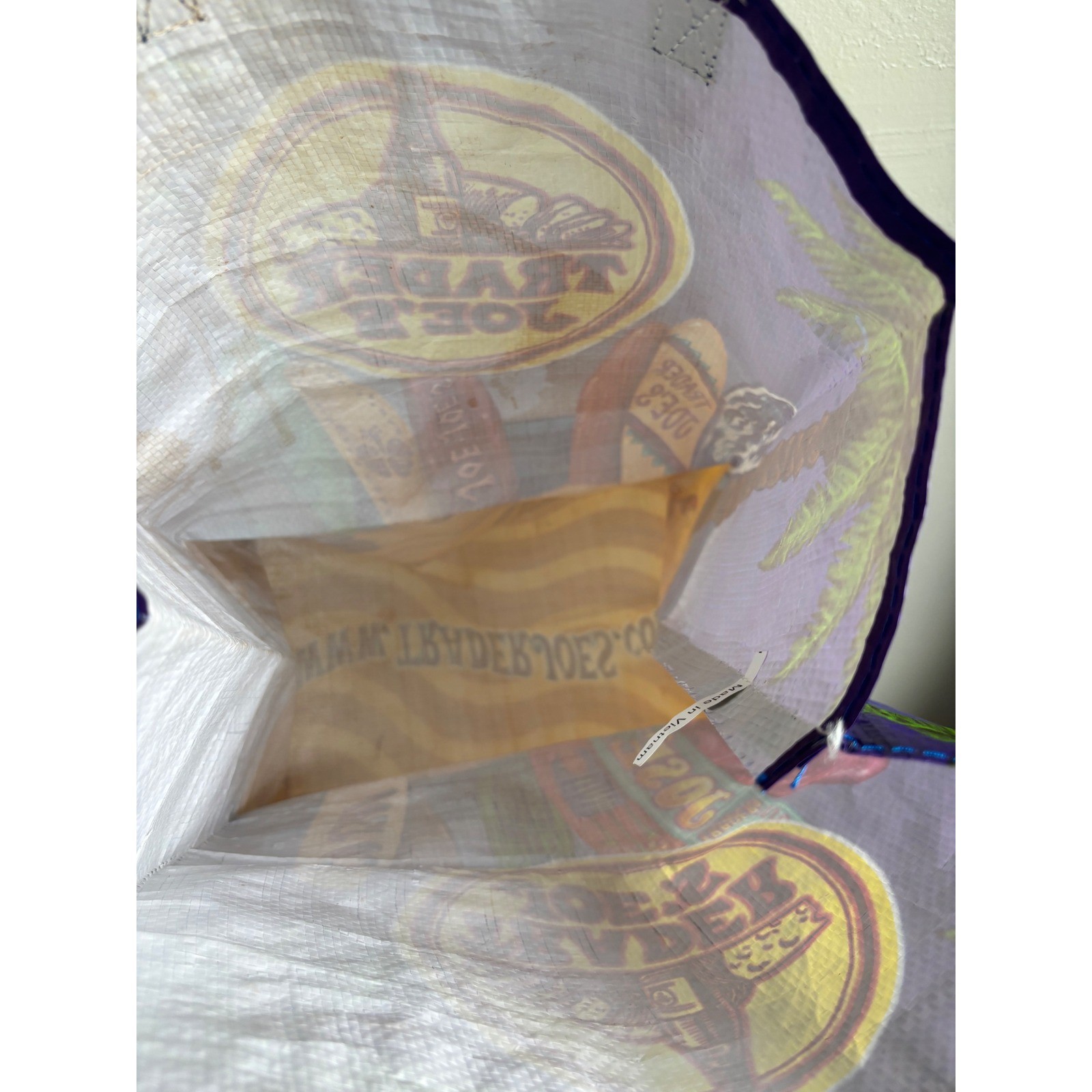 Trader Joe’s Reusable Grocery Bag Tropical Beach Surfboard Tote Multicolor Rare