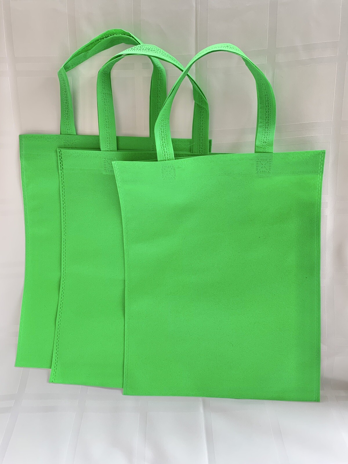 500 Reusable Grocery Shopping Totes Bags Recycled Eco Friendly 13”x 15”
